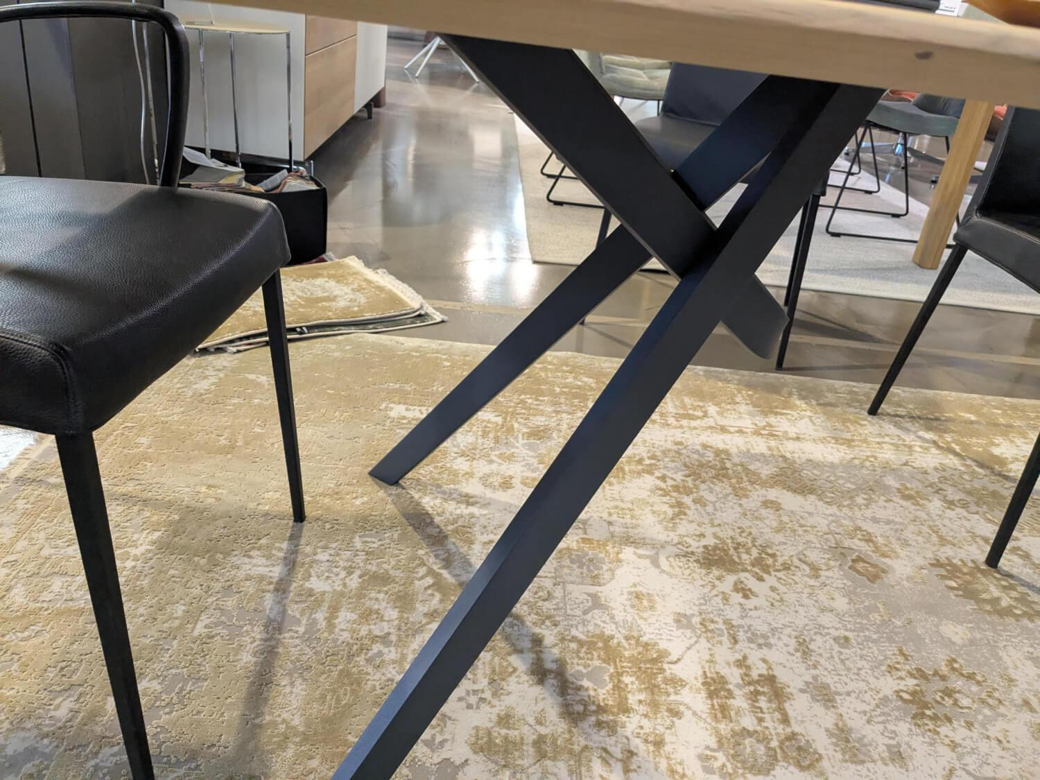 Wimmer - Esstisch linja Rustikale Asteiche Hartwachsöl Bianco Gestell Metall Anthrazit - 5