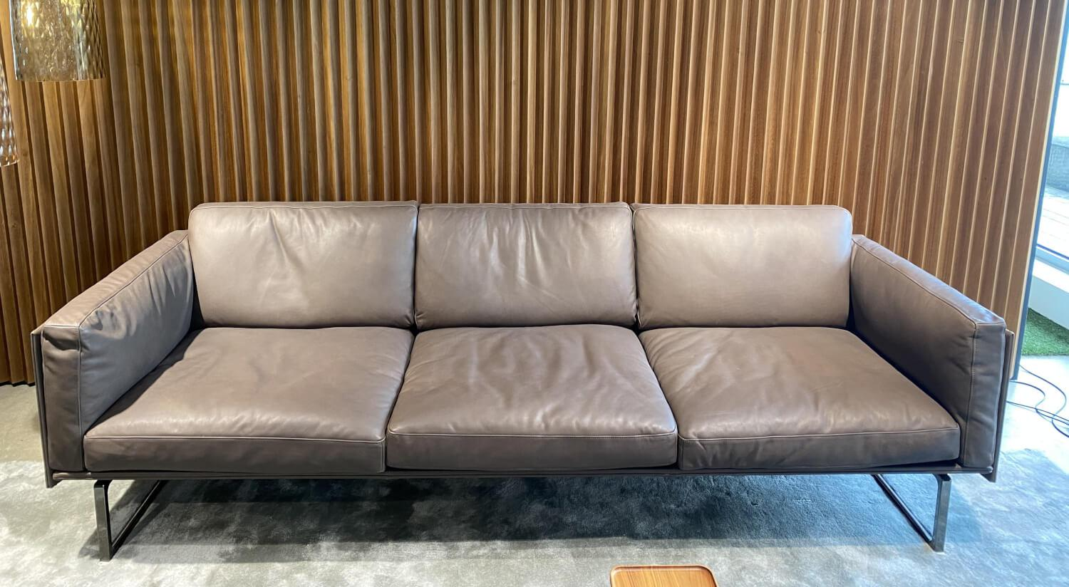 Cassina - Sofa 8 Leder Naturale ZZ  Moka 13Z367 Grau Braun Füße Aluminium Verchromt Inklusive 4 Kissen - 5