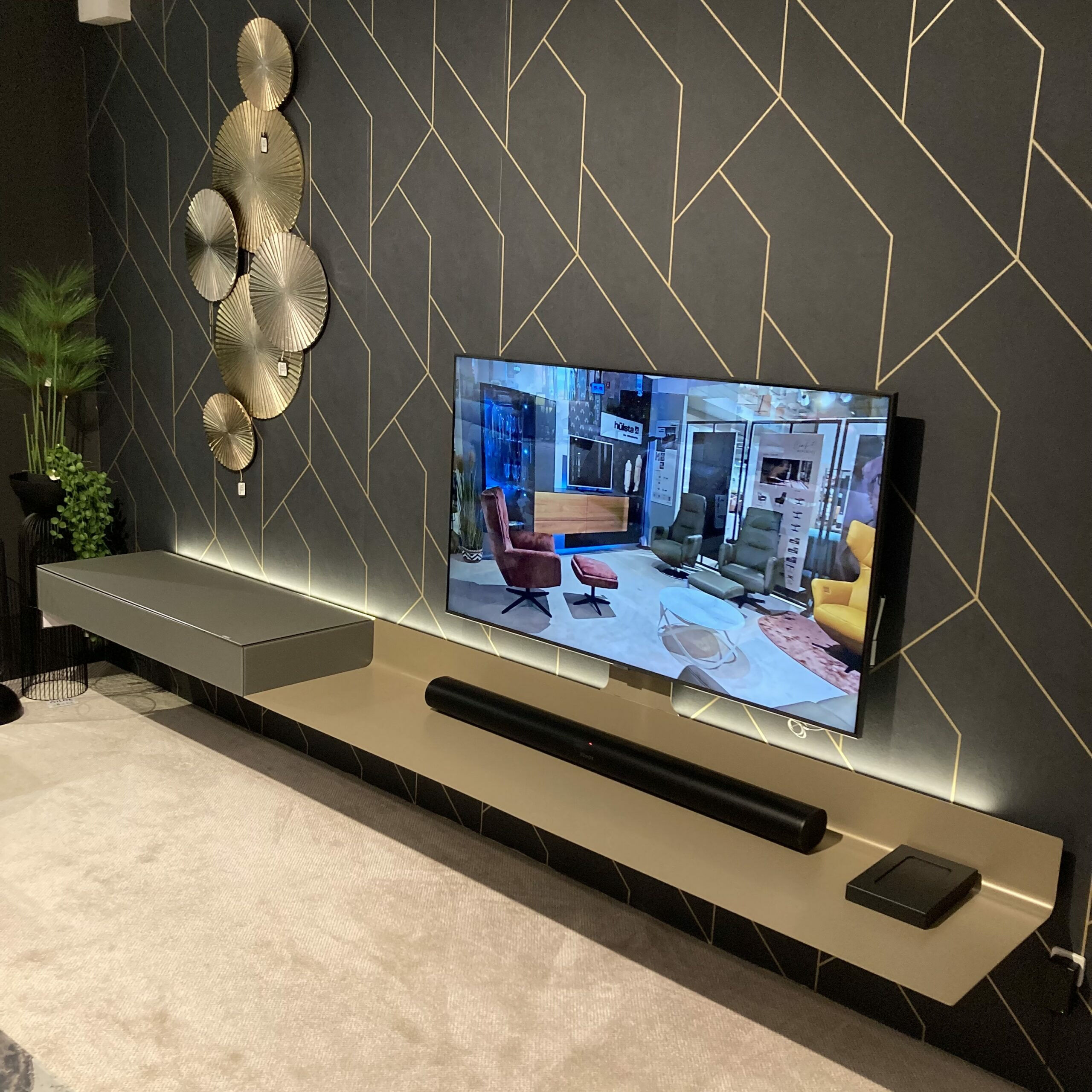 Spectral Smart Furniture - TV Lowboard Air Front Glas Granit Grau Satiniert Air Board Metall Champagner Grau Beige Inklusive LED Beleuchtung Und Charge Bar - 2