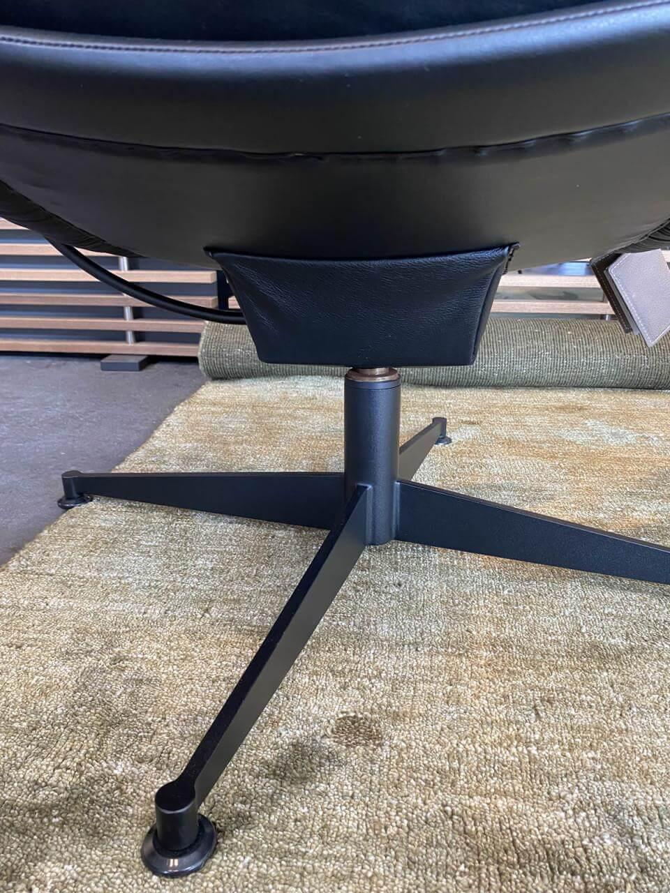 KFF - Sessel Faye Casual Leder Sauvage Schwarz 5 Sternfuß Metall Schwarz Inklusive Hocker - 5