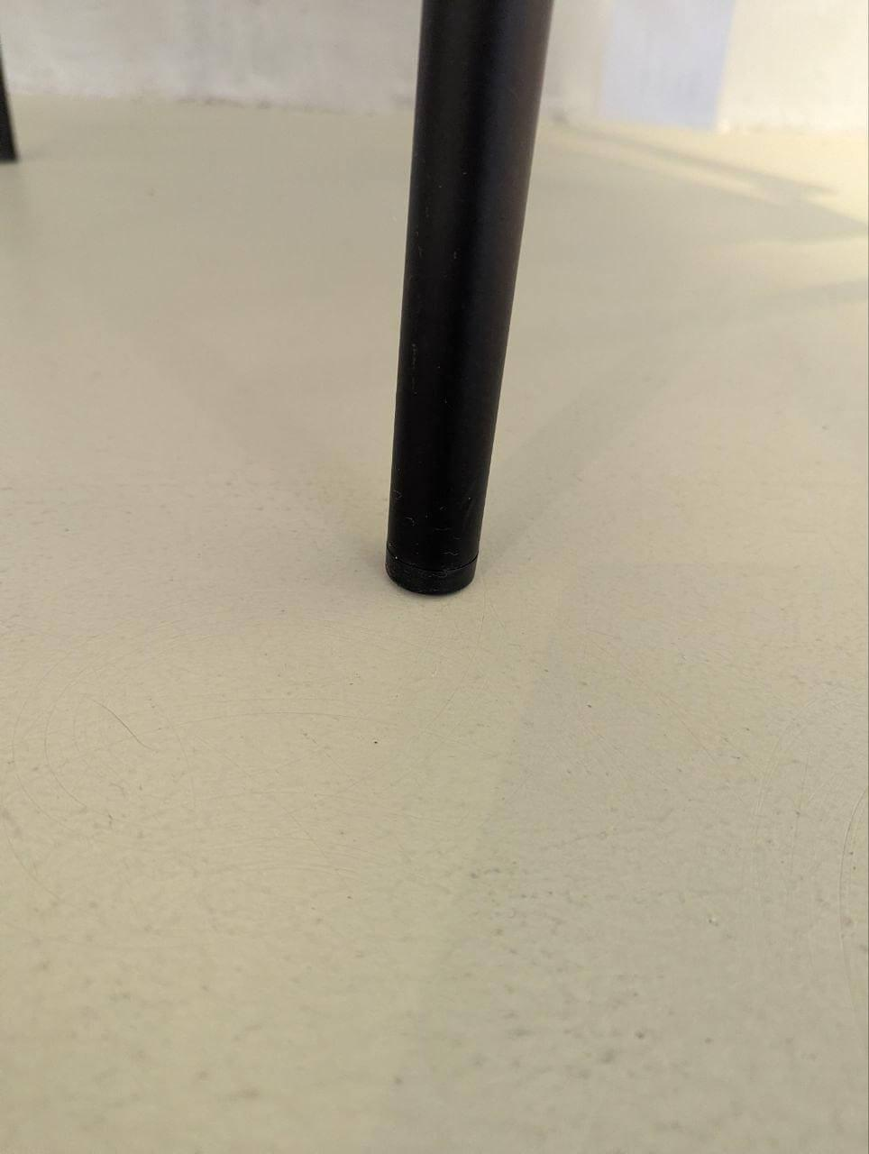 Cassina - Sessel Fauteuil Dossier Basculant Kernleder Weiß Gestell Lack Schwarz - 6