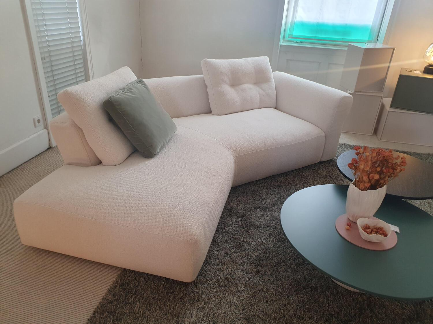 Cassina - Sofa Sengu Bold 565 A2 Stoff L Look Bianco Beige Weiß Mit Halbinsel Links Und Rückenkissen - 2