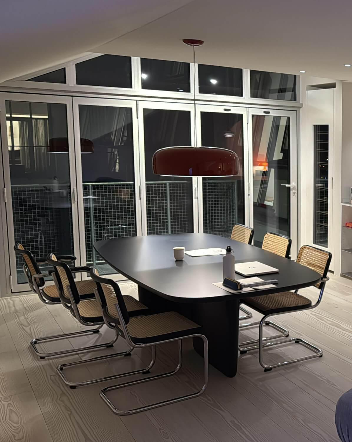 B&B Italia - Esstisch Tobi Ishi Tischplatte T240R MDF 9907E Anthrazit Satiniert Ohne Stühle - 6