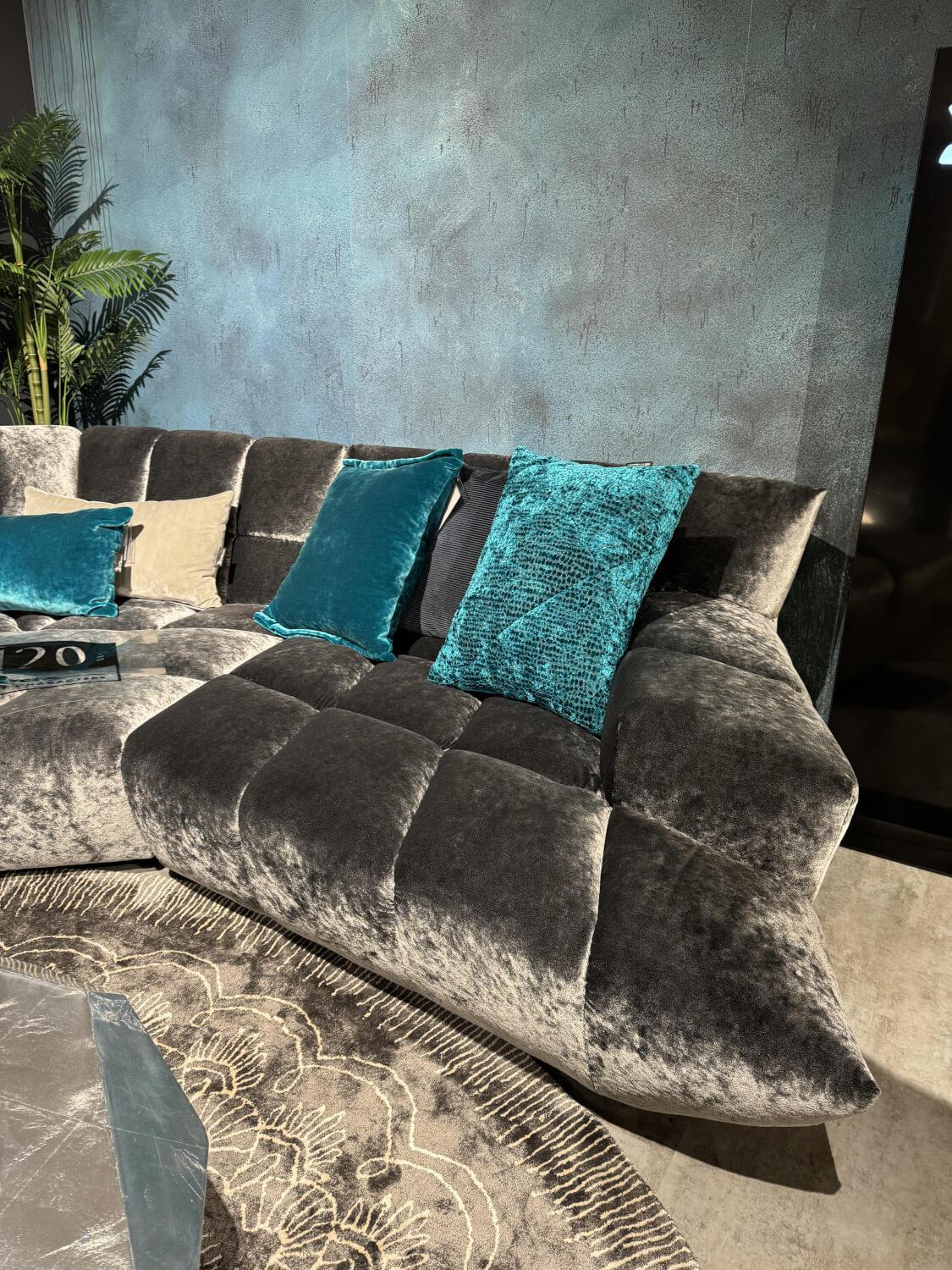 Bretz - Büromöbel Sitzgarnitur Cloud 7 Stoff Velvet Silberschimmer Grau mit 5 Kissen - 6
