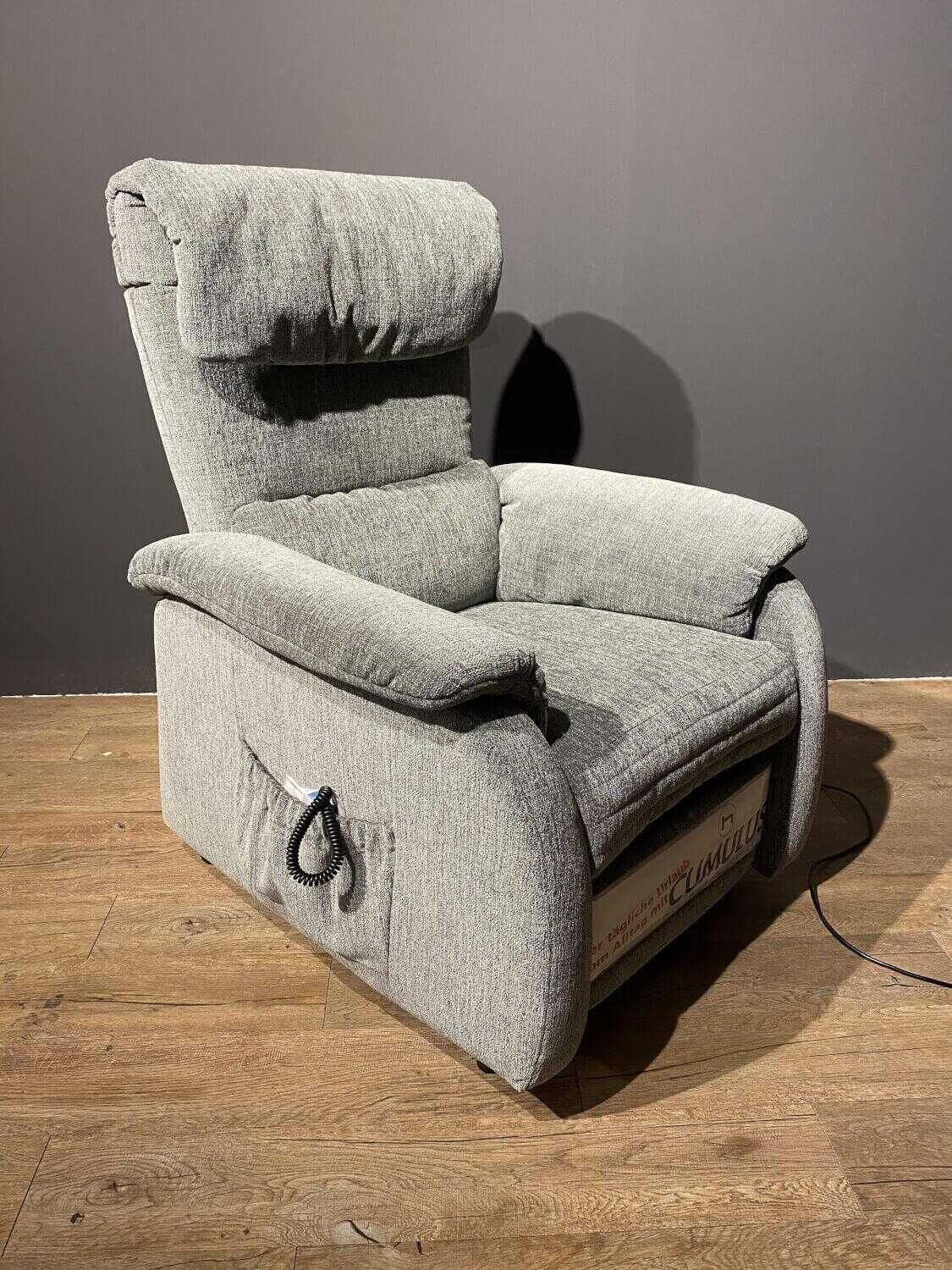 himolla - Sessel 7161 Stoff AquaClean 03 Granit mit elektrischer Verstellung und Herz-Waage-Position - 2