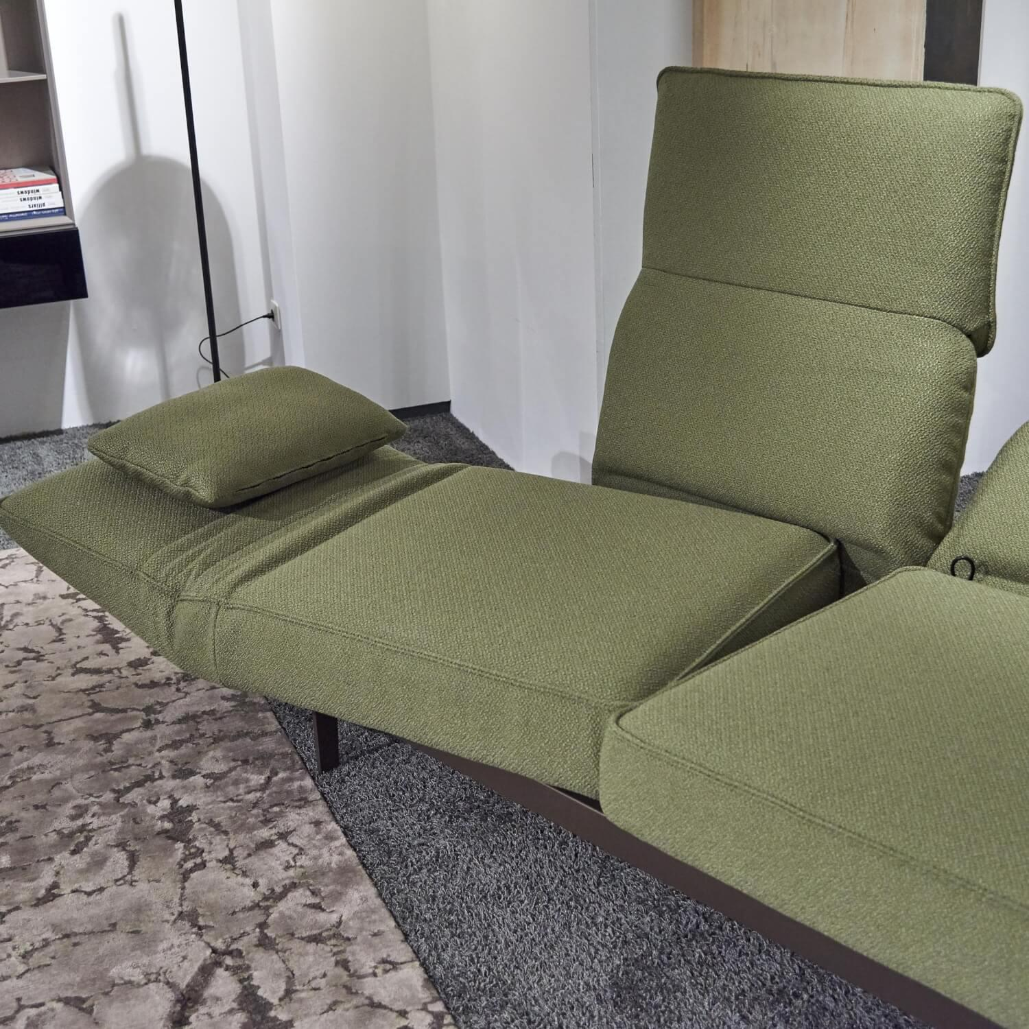 Rolf Benz - Sofa Mera Stoff 24.554 SchilfgrünGestell Stahl Feinstrukturiert Pulverbeschichtet mit Bank - 28