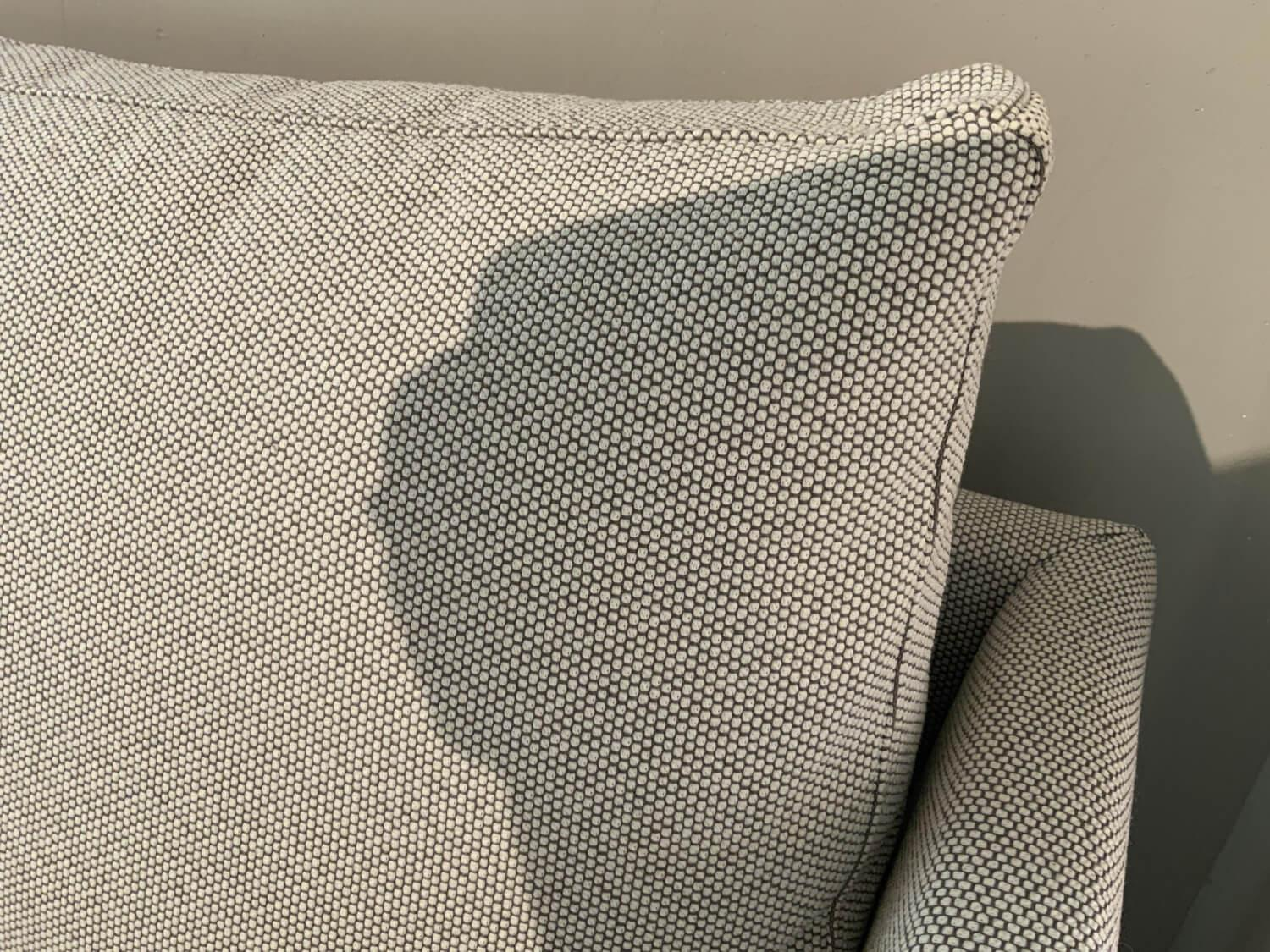 COR - Sofa Pilotis Stoff 120 Beige Füße Chrom mit 2 Rückenkissen - 4