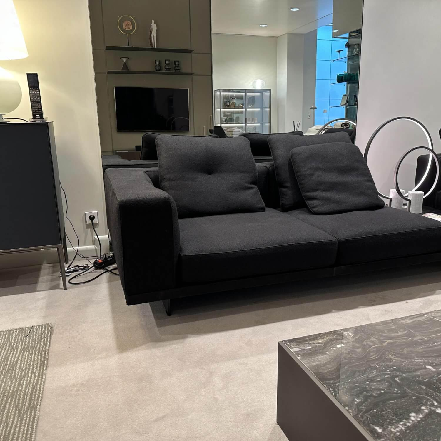 Minotti - Ecksofa Dylan Stoff Ginza 09 Nero Schwarz Basis Leder Nabuk 33 nero Schwarz Kufen Aluminium Zinnfarben Lackiert - 8