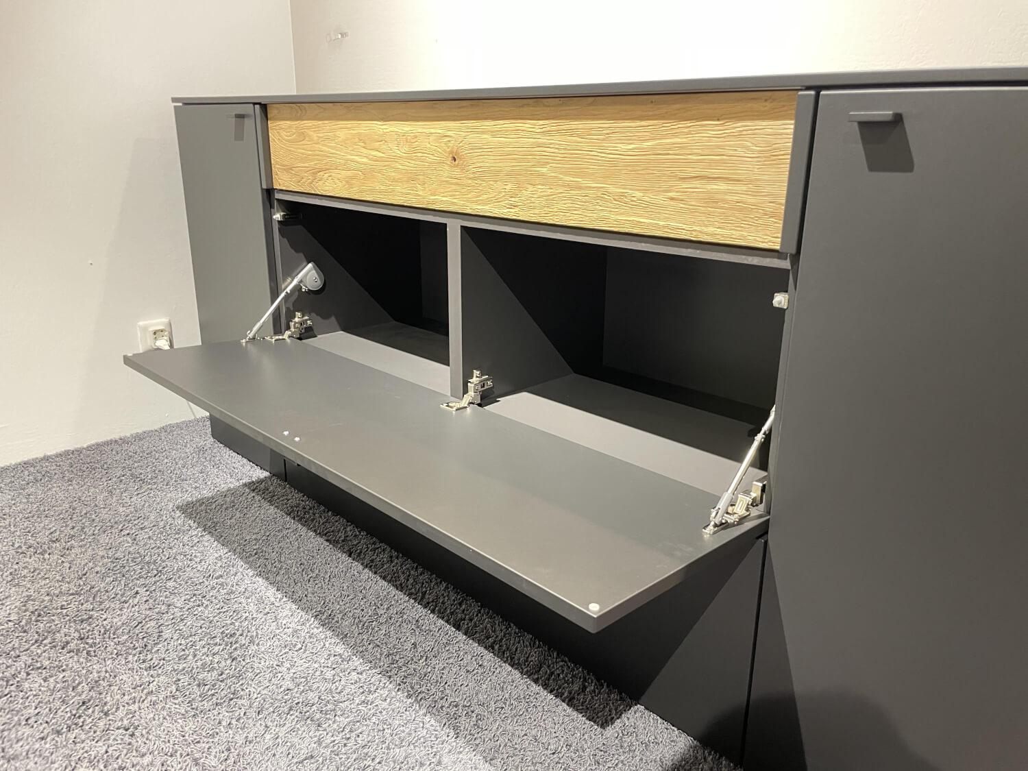 Venjakob - Sideboard 7243 3893 Lumea Lack Anthrazit Matt Und Eiche Gehackt Gebürstet Mit LED Beleuchtung - 10