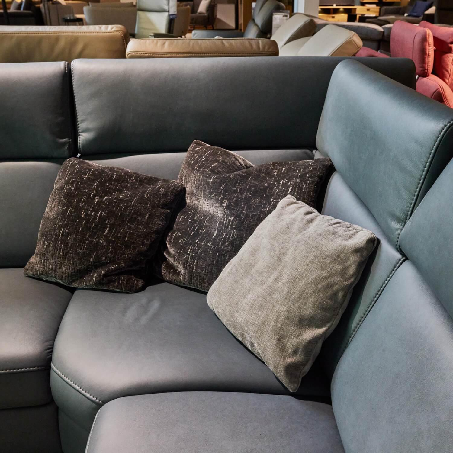 Steinpol - Eckgarnitur Relaxa 6.0 Plus Bezug Leder Longlife Evita Greyblue Füße Chrom Schwarz - 8