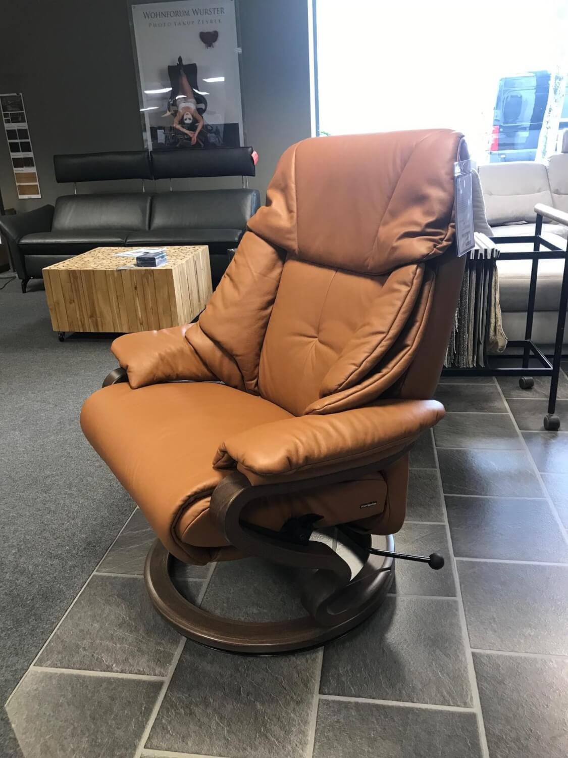 himolla - Relax-Sessel Modell 7124 Zerostress in Echleder mit erhöhtem Untergestell und Funktionen - 4