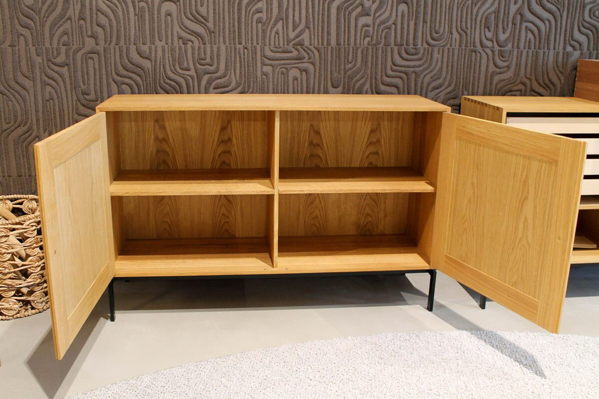Carl Hansen & Søn - Sideboard FK63 Eiche GEölt Gestell Schwarz Lackiert - 4