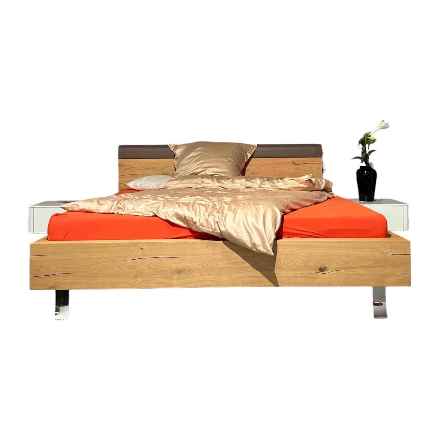 Hülsta - Bett Gentis Eiche Naturstamm Polsterapplikation Leder 5114 Grau Braun Mit Beleuchtung Und Fernbedienung - 1