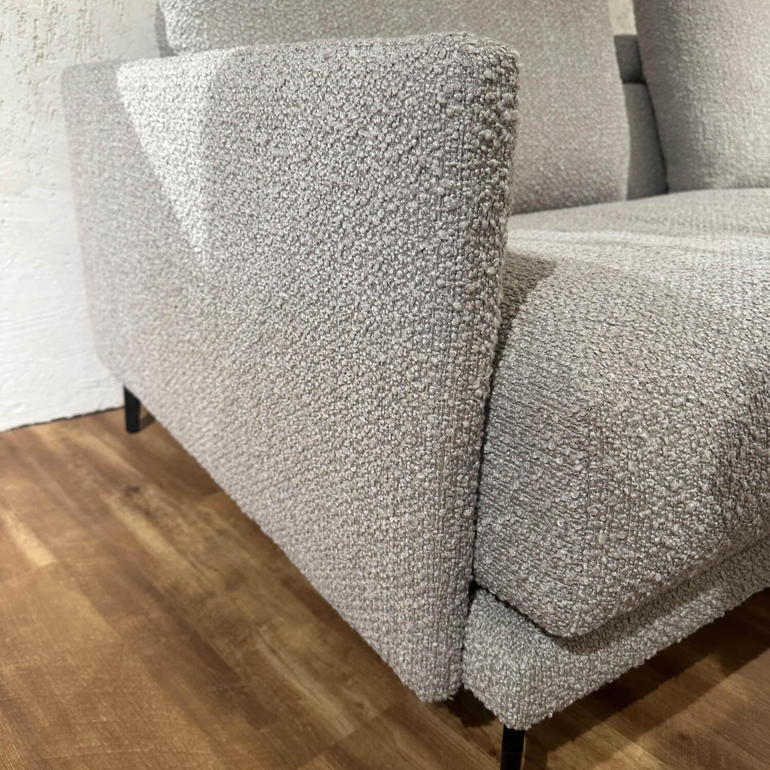 Contur - Ecksofa Cuneo 60 Bezug Stoff Verati Silvera 19 Greige Grau Metallfüße Schwarz Lackiert - 7