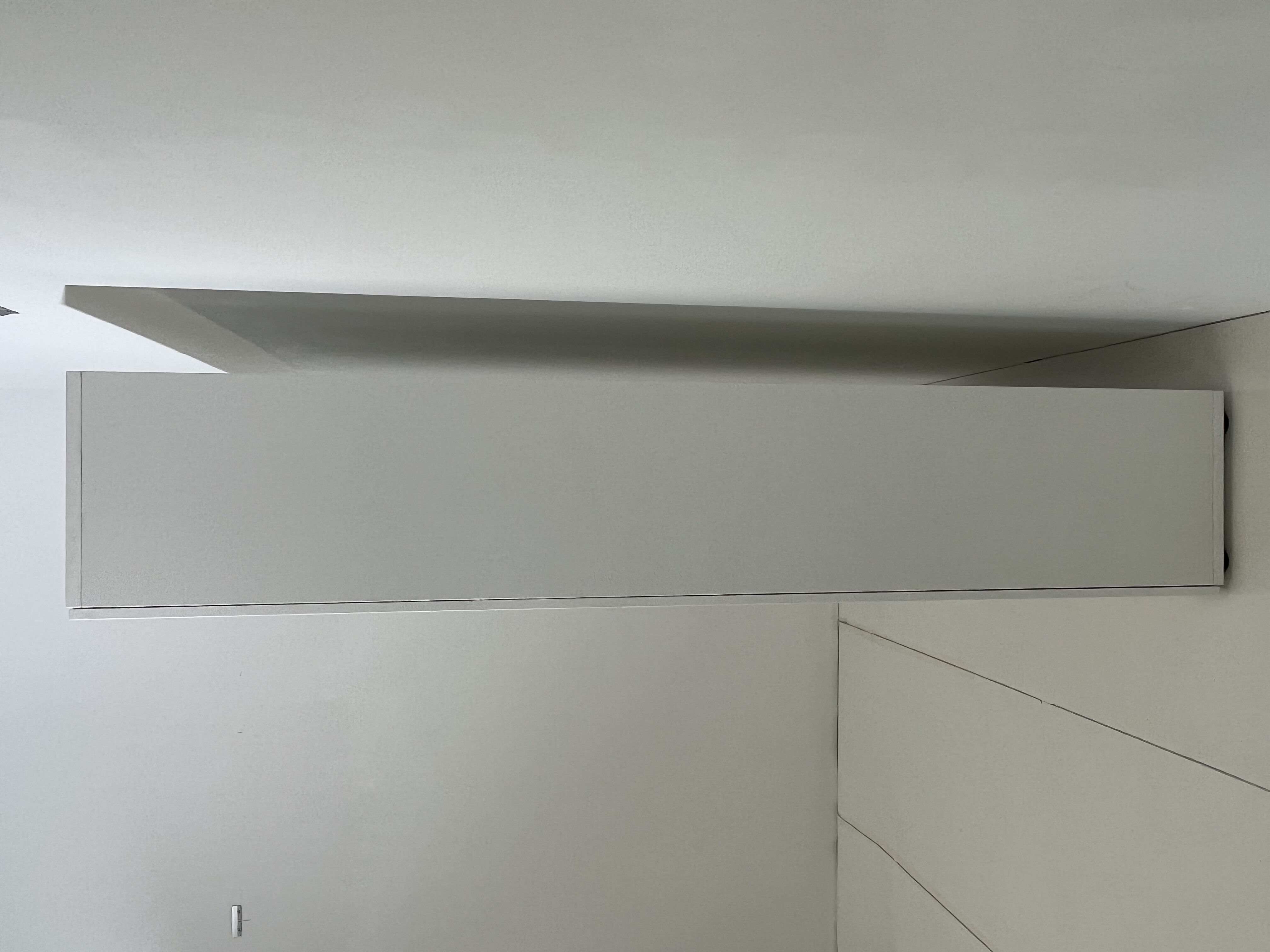 wernerworks-fluegeltuerengarderobe-120-6-vorschlagend-premiumweiss-mit-schloss-mf-0005104-001-4