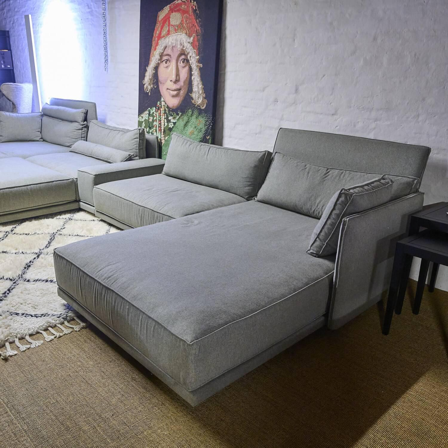 Sofa Cube Lounge Stoff 1744-222 Grau Mit 8 Kissen