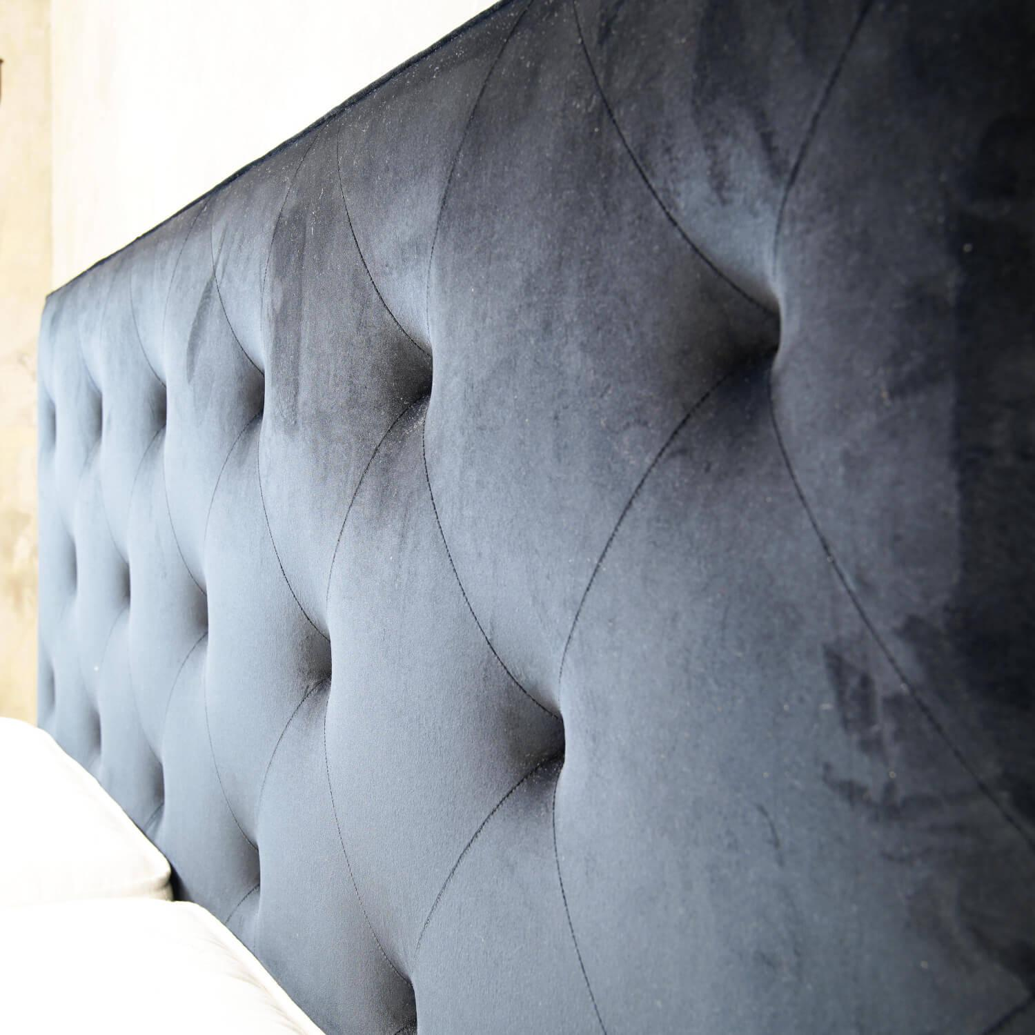 Schramm - Bett Basis BAS 25-0 Stoff Lara 2370 Noir Schwarz Kopfteil Festbezug Opal Plus K21  Inklusive Matratzen Und Lattenrost - 2