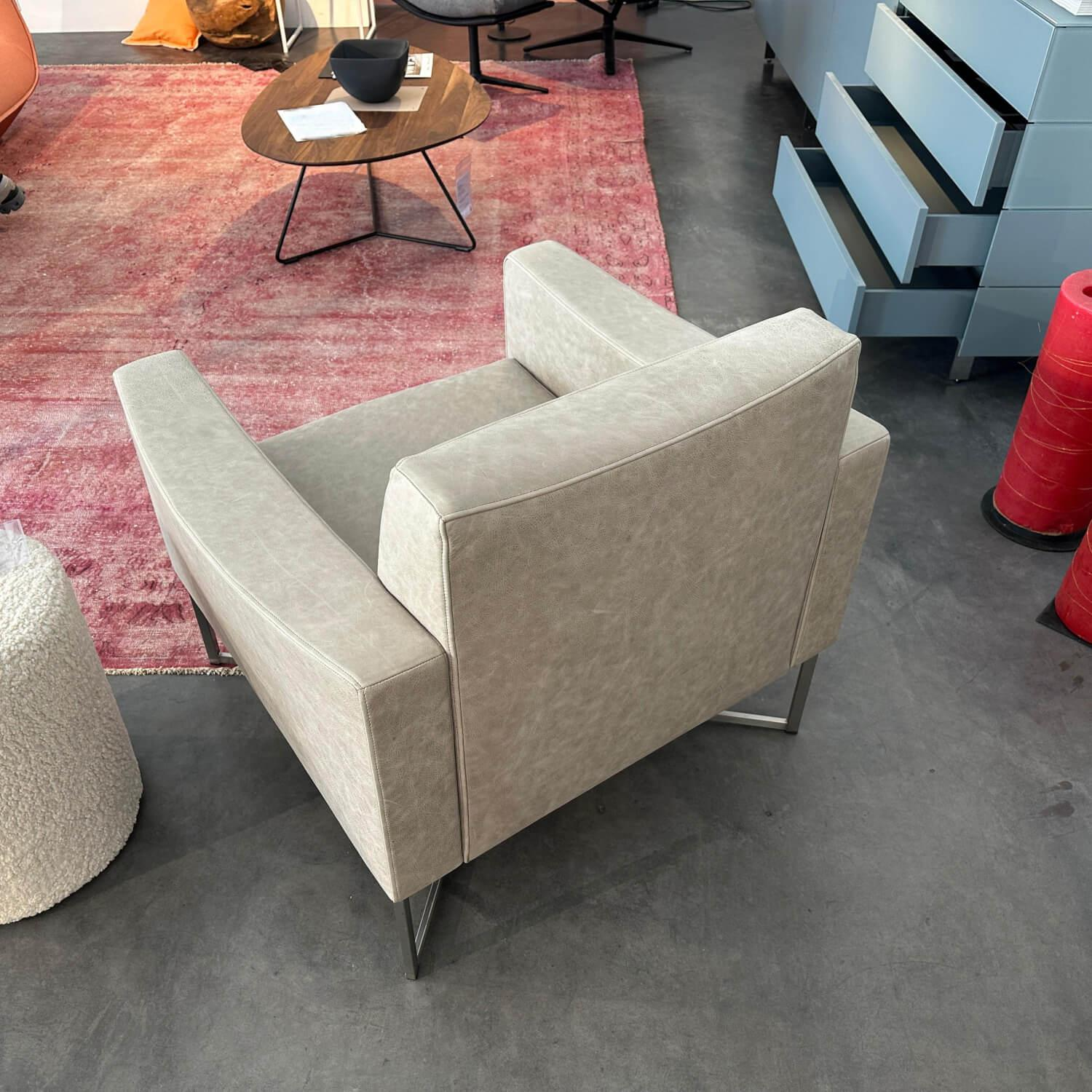 KFF - Lounge Sessel Luis Leder Siena Schlammgrau 1377 Gestell Edelstahl Silbergrau Pulverbeschichtet - 3