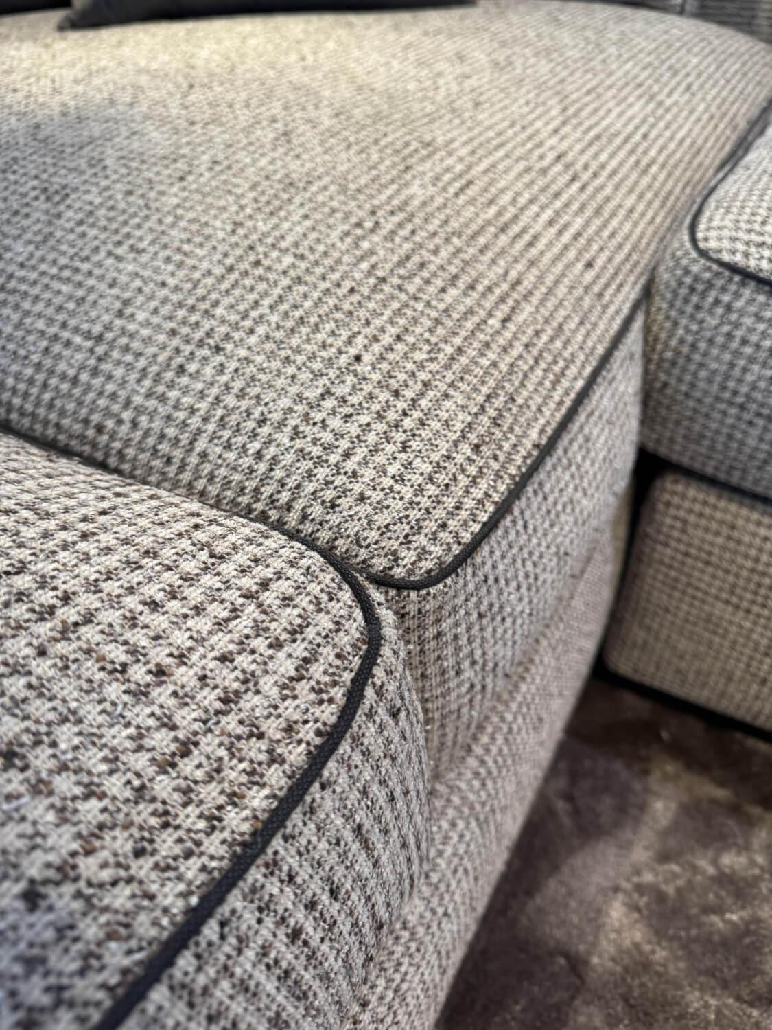 B&B Italia - Ecksofa Richard Stoff Lieso Pied De Poule Graun Und 315 Braun Profil Stoff Ballano Schiefer Füße Metall Schwarz Verchromt Und Lackiert Inklusive 3 Rückenkissen - 9