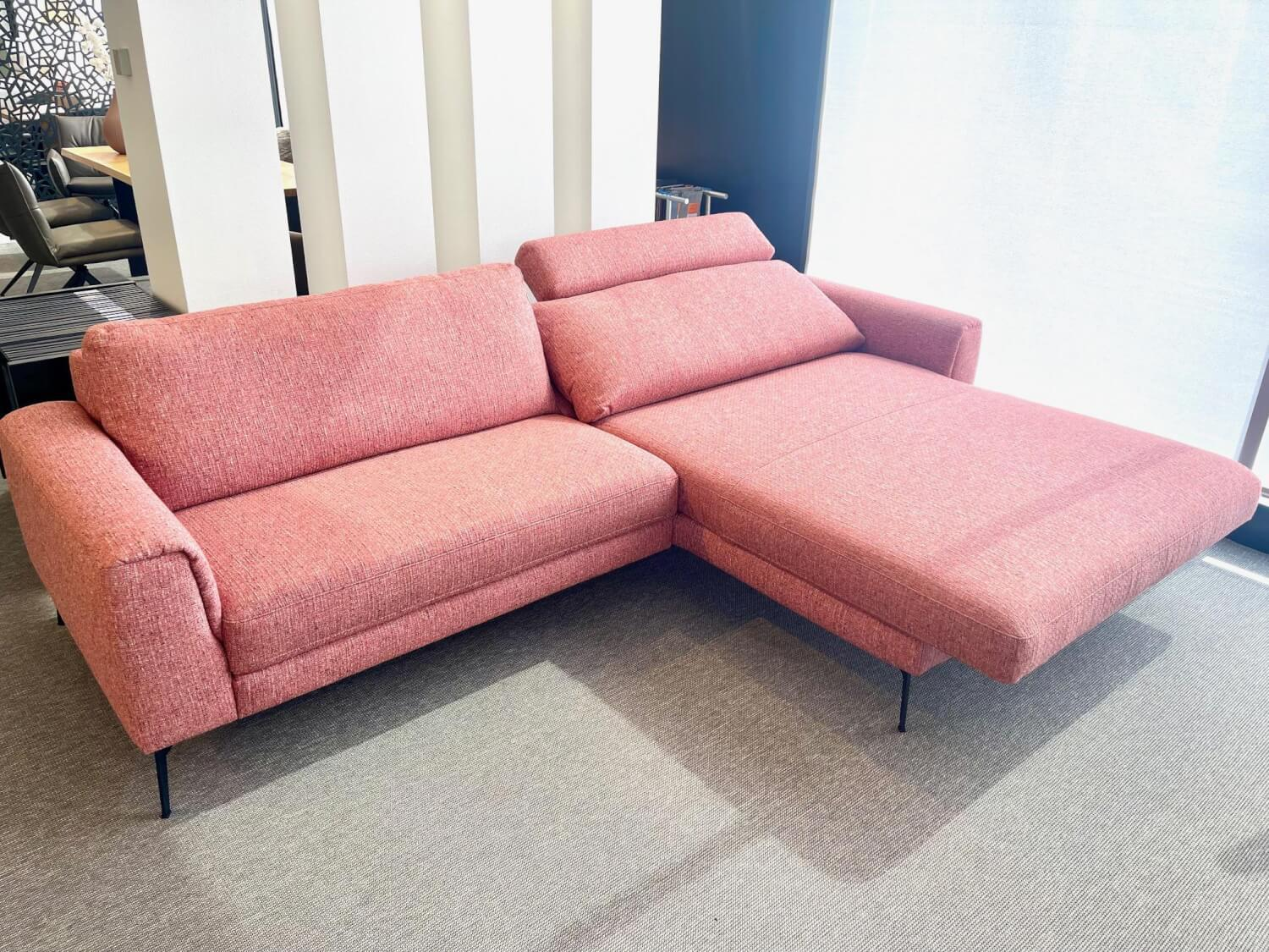 Contur - Ecksofa Enna Stoff Marinet Coral Rosa Füße Metallwinkel Schwarz Inklusive Relaxfunktion - 7