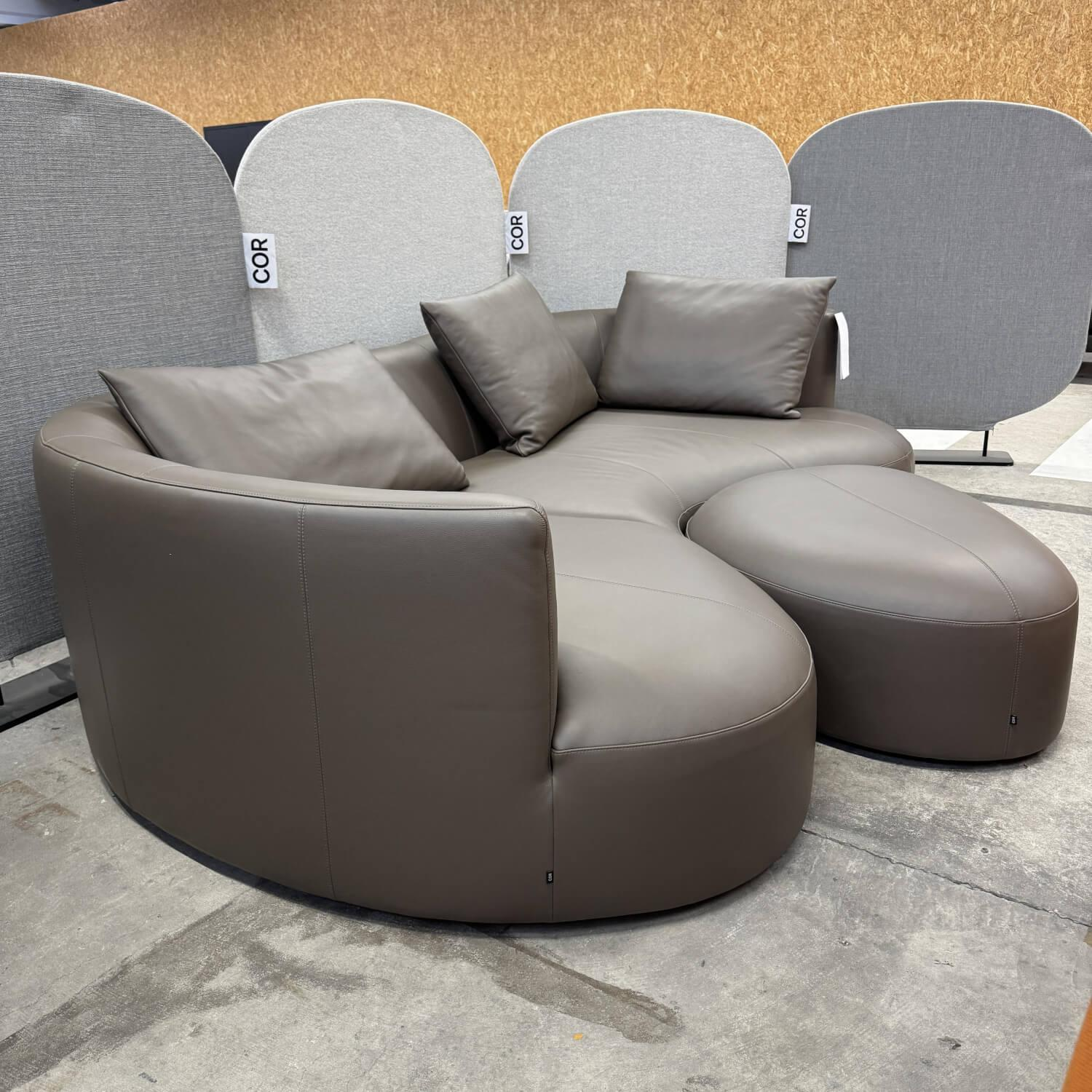 COR - Ecksofa Siwa 58212 Leder 245 Terra Braun Inklusive Hocker Und Rückenkissen - 6