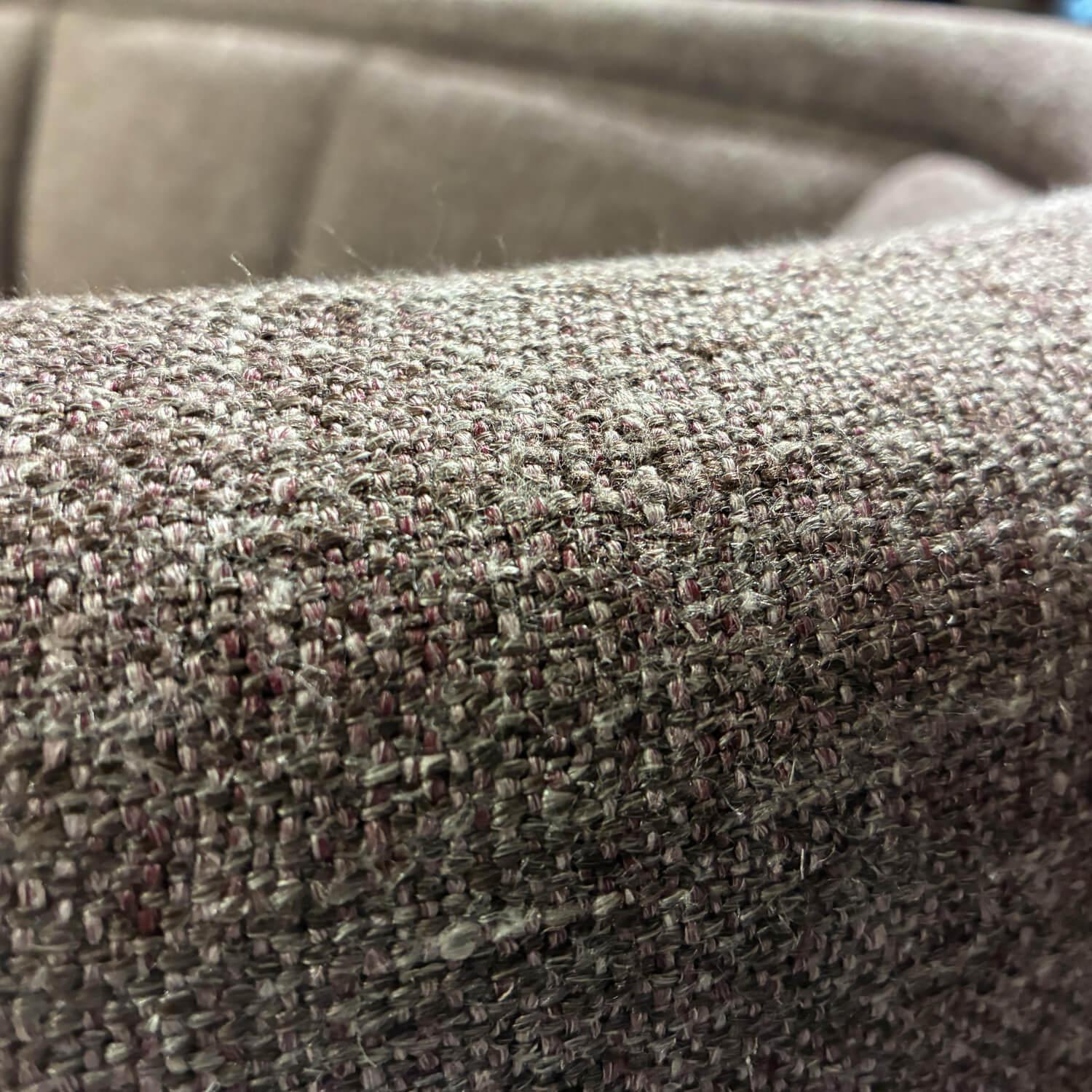 Wittmann - Sofa Vuelta 140 Stoff Gent Aubergine Rosa Füße Metall Bronze Pulverbeschichtet - 3