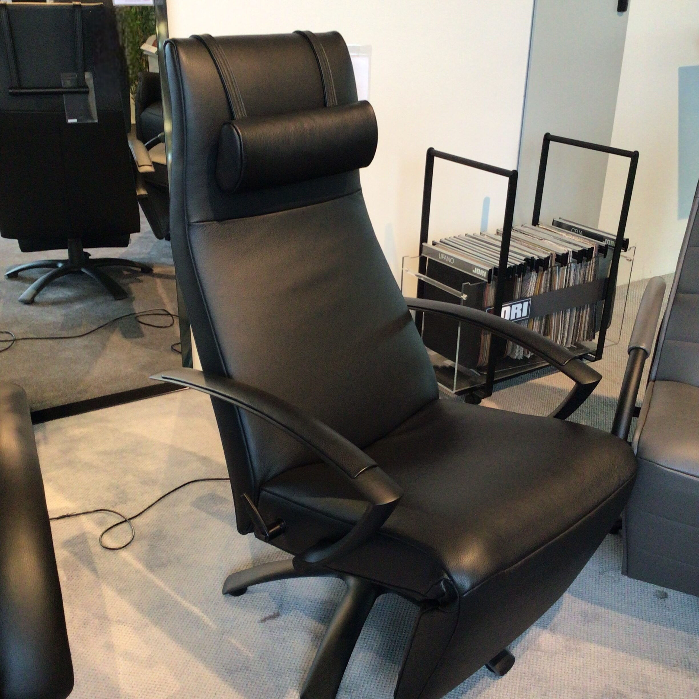 Jori - Relaxsessel Brainbuilder JR 7760 Leder Celia Nero Schwarz Gestell Metall Schwarz Lackiert - 5