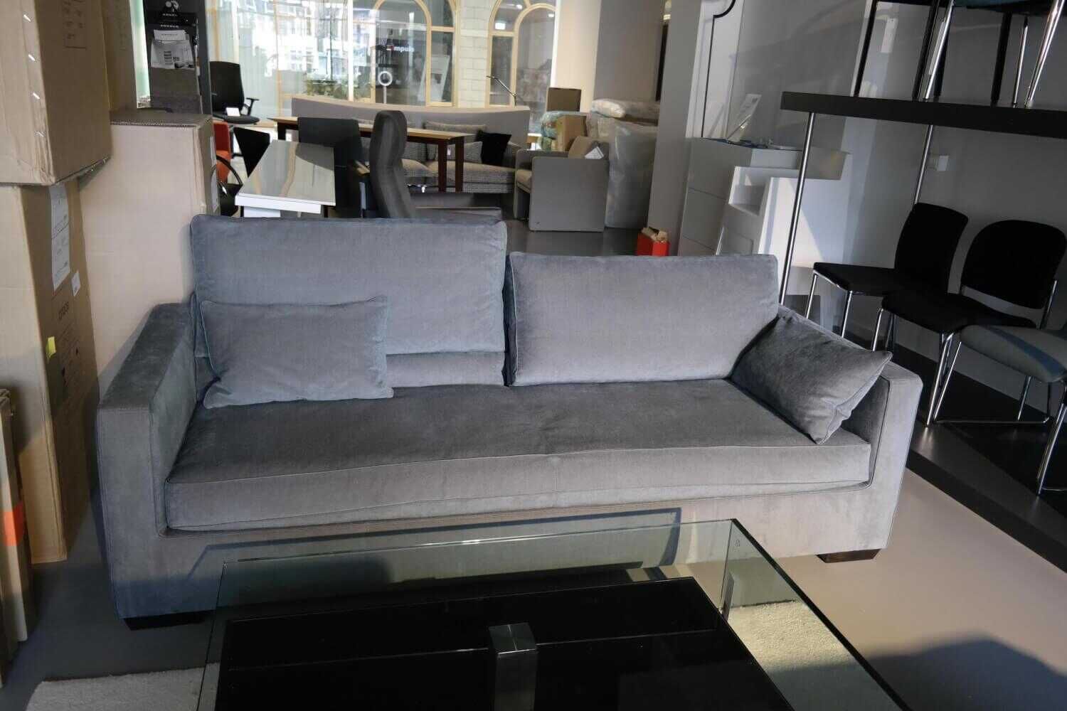 christine-kr-C3-B6ncke-sofa-gatsby-first-35-sitzer-1555-ginerva-graugr-C3-BCn-mit-kissen-4cc30fdd6f5bXg0ylsMV8HcZ1 Christine Kröncke - Sofa Gatsby First 3,5-Sitzer 1555 Ginerva Graugrün mit Kissen - 2