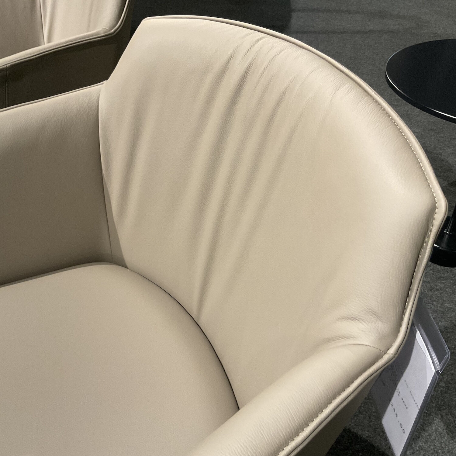 Cattelan Italia - 2er Set Armlehnstuhl Flaminia Softleder 951 Castoro Beige Gestell Stahl Graphit  - 6