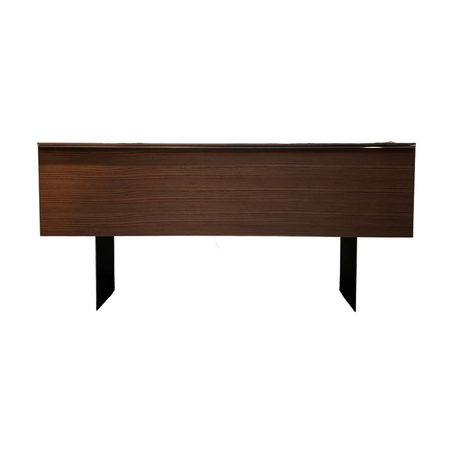 Porro - Gallery Low Cupboard Außen Holzfarbe Mongoi Innen Giallo Mustard Gelb Rückwand Spiegel Mit Beleuchtung - 1