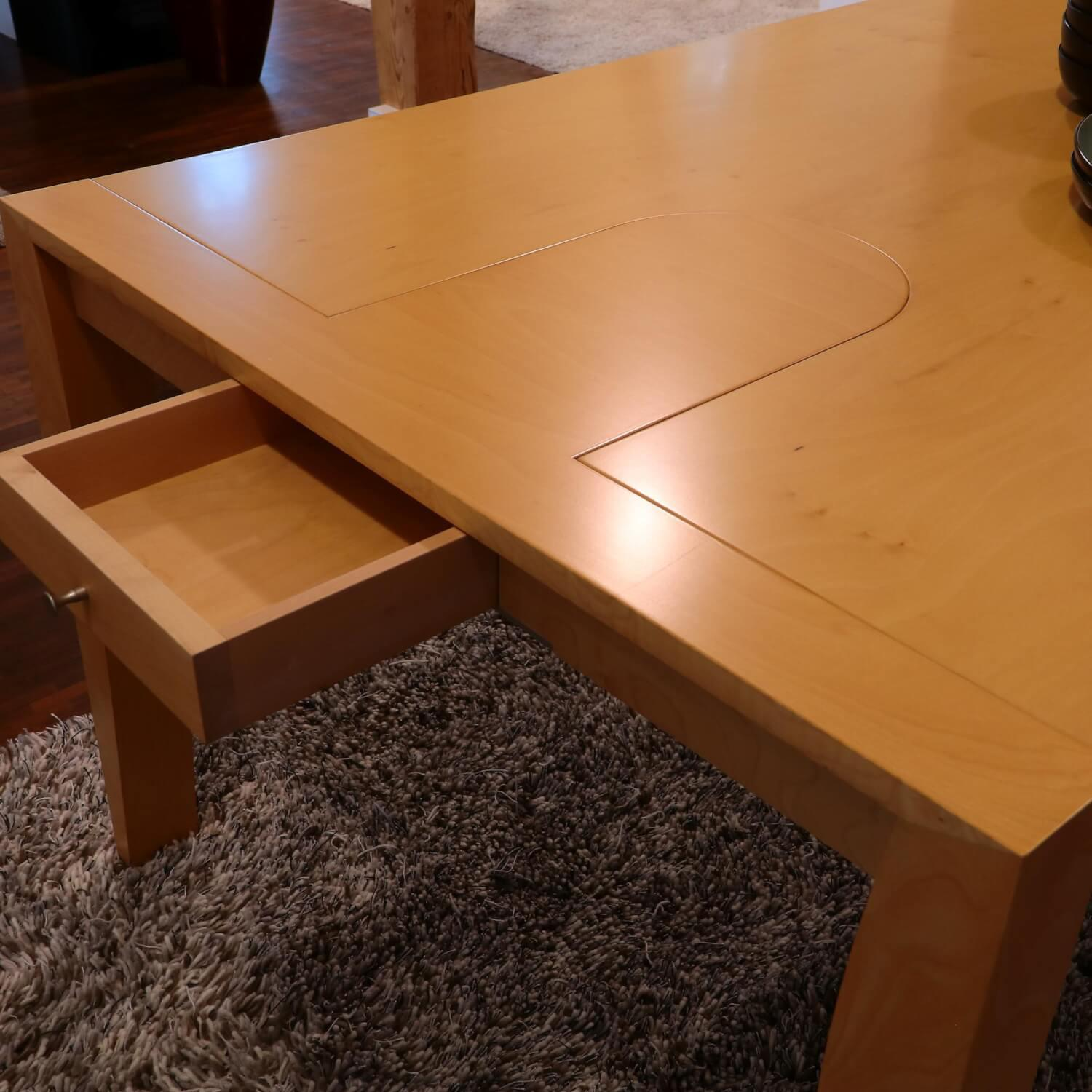 Giorgetti - Tisch Zoi Ahorn Rarität Design Chi Wing Lo - 5