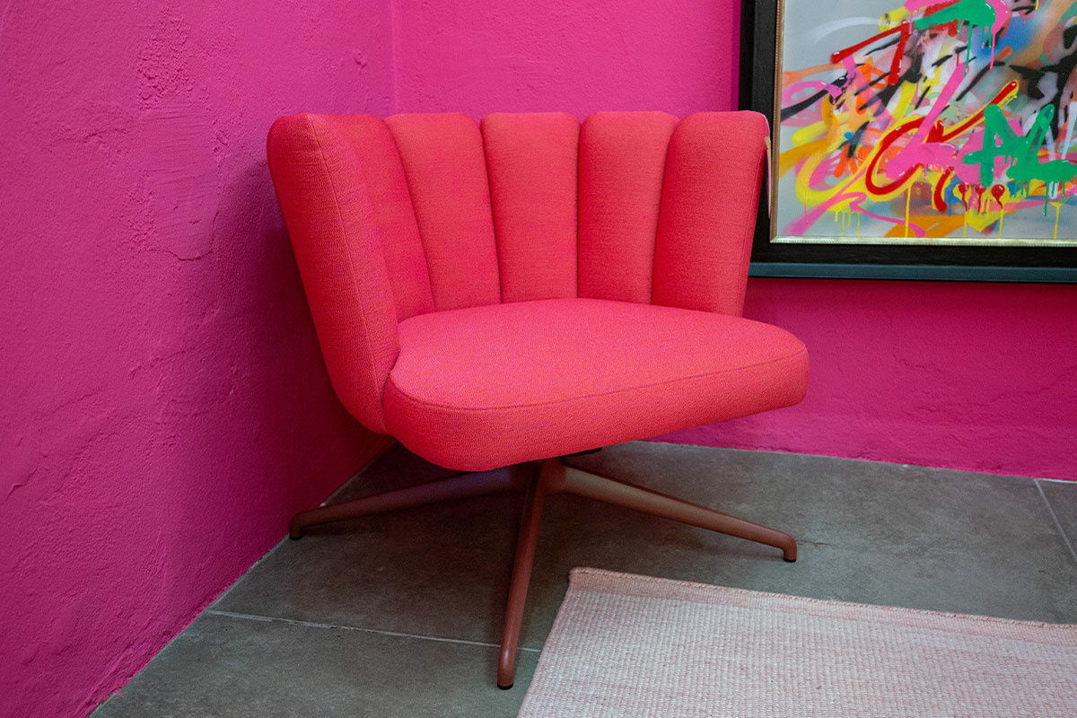 KFF - Sessel Gaia Lounge Stoff Rohi Arco Magenta Pink Gestell Metall Lackiert Bordeaux - 4