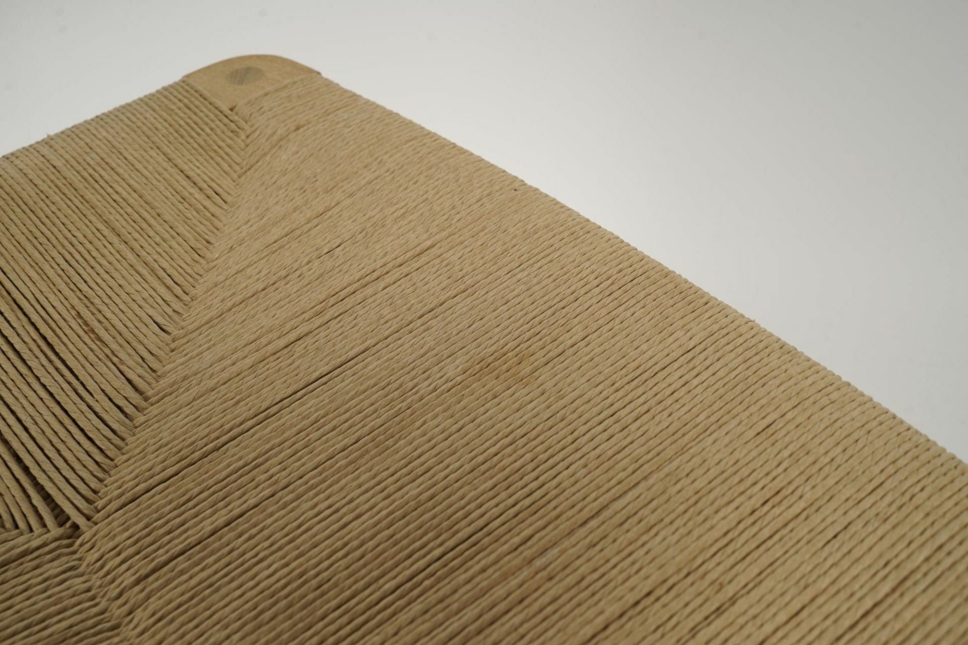 Carl Hansen & Søn - Lounge Chair CH22 Gestell Eiche Geseift Sitz Geflecht Papiergarn Natur - 5