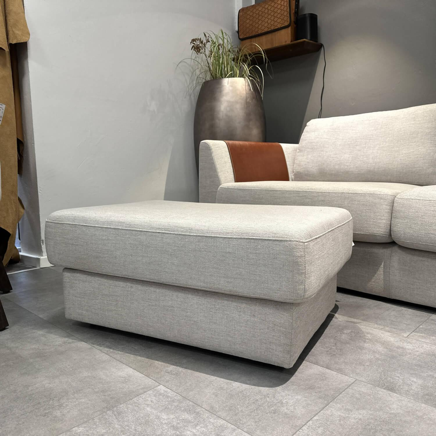 Gehlenborg Sitzmöbel - Ecksofa Living Lounge Romo Stoff Ruskin Platinum Grau Füße Buche Wenge Inklusive Hocker - 6