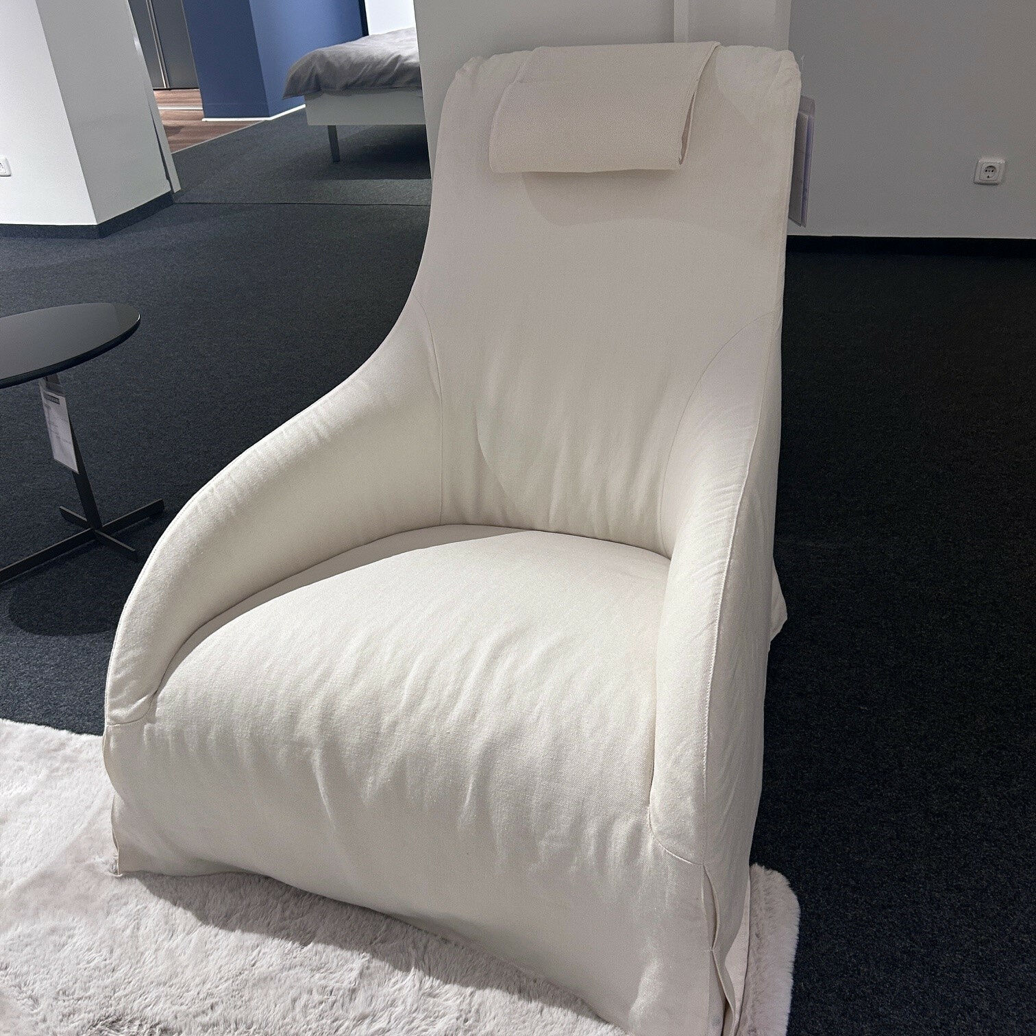 B&B Italia - Schabrackensessel Apta Kalos Stoff Ellade 2044 100 Weiß Drehgestell Grau Lackiert - 3