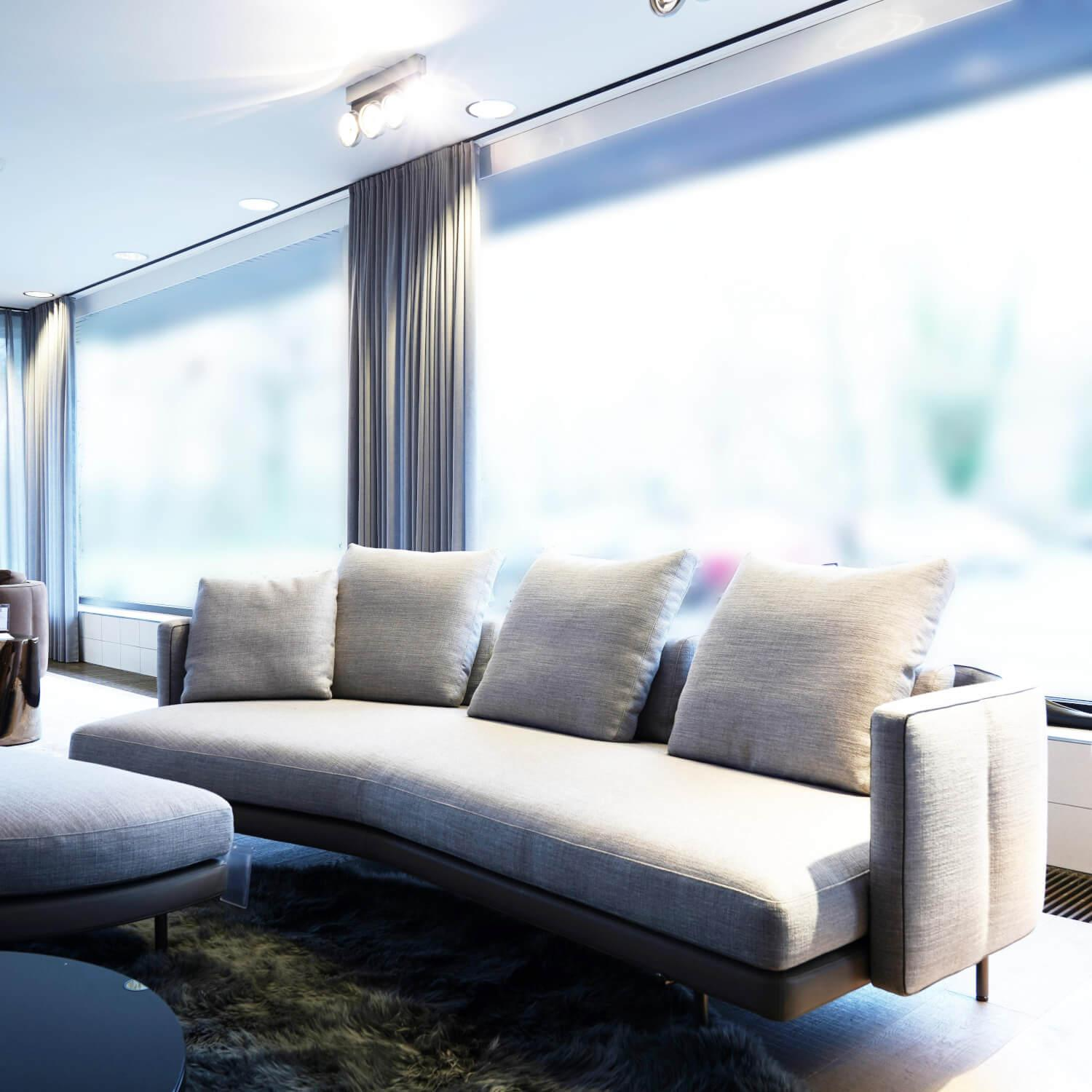 Minotti - Sofa Torii Low Stoff Dry 03 Agento Unterbau Leder Aspen mit Pouf - 6