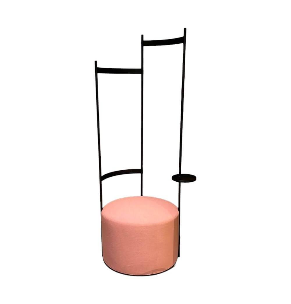 Schönbuch - Garderobe Tilda Stoff Vidar 755 Rose Rosa Gestell Stahl Schwarz Pulverbeschichtet Mit Ablage - 1