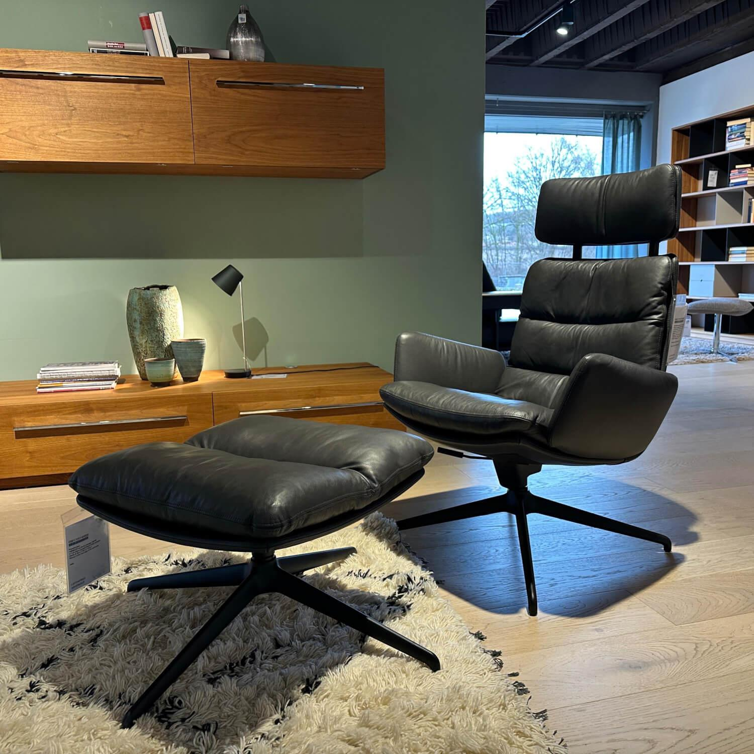 KFF - Sessel Arva Lounge Leder Sauvage 8102 Anthrazit Drehgestell Metall Schwarz Inklusive Hocker Und Kopfstütze - 7