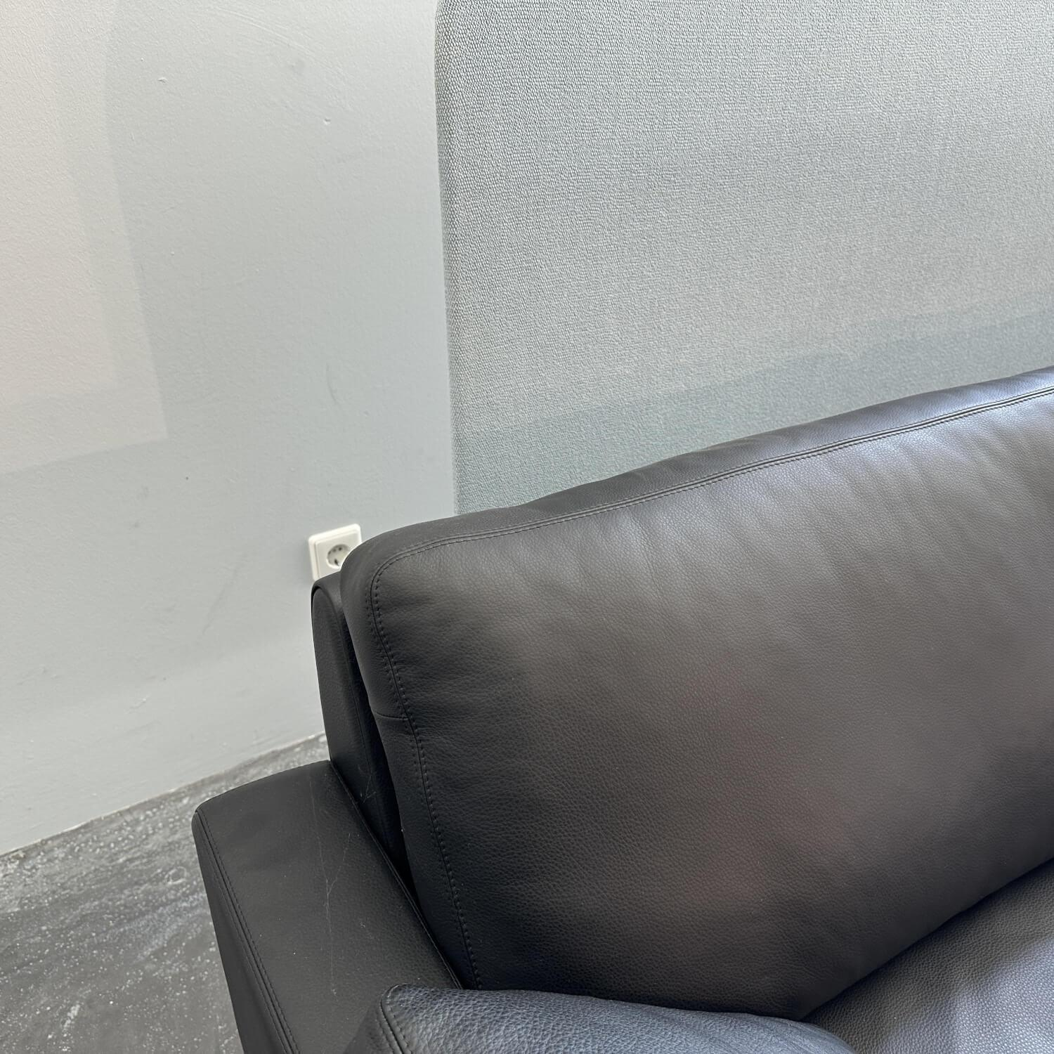 COR - Sofa Conseta Leder Semi 286 Schwarz Metallkufen Schwarz Pulverbeschichtet Mit Filzgleitern - 6