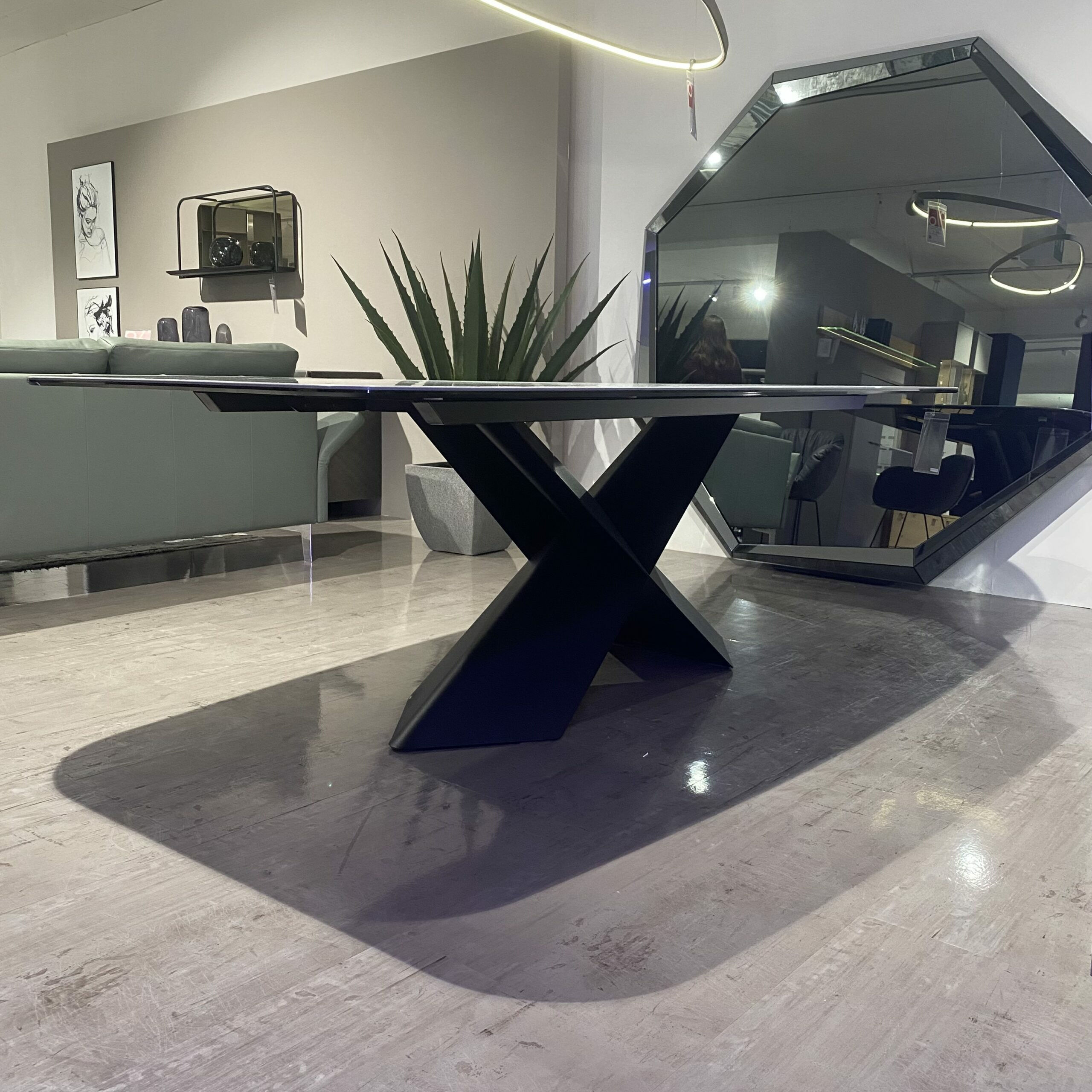 Cattelan Italia - Esstisch Tyron Tischplatte Keramik KM 16 Kaindy Fuß Metall Schwarz - 5