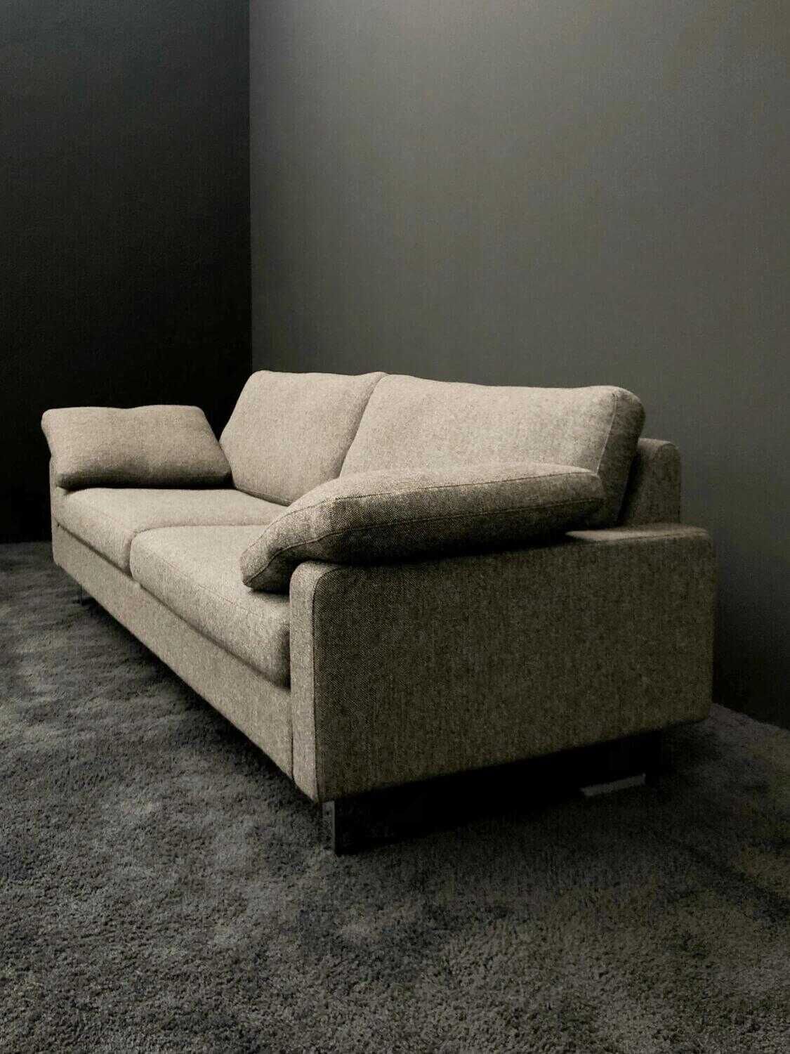 Biete COR Sofa 2-Sitzer popular “Conseta” bodenfrei - gebraucht SUPER