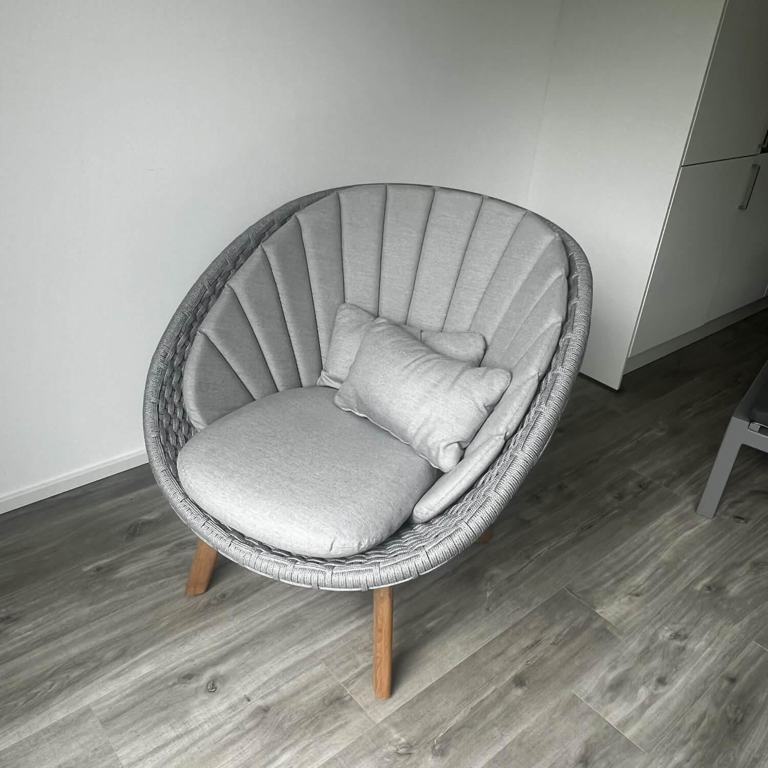 Cane Line - Loungesessel Peacock Sitzschale Soft Rope 5458 Grau Kissen Stoff Natte light Grey Grau Füße Teak - 4