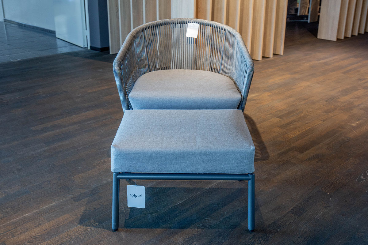 Solpuri - Loungesessel Loop Lounge Outdoor Stoff Bombay Hellgrau Gestell Aluminium Anthrazit Inklusive Hocker - 8
