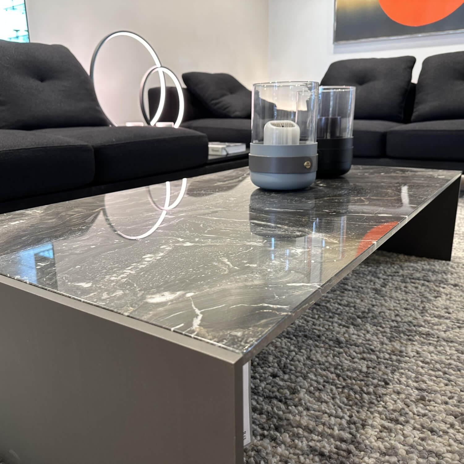 Minotti - Beistelltisch Linha Platte Marmor Grigio Orobico Grau Seitenteile Aluminium Braun - 5