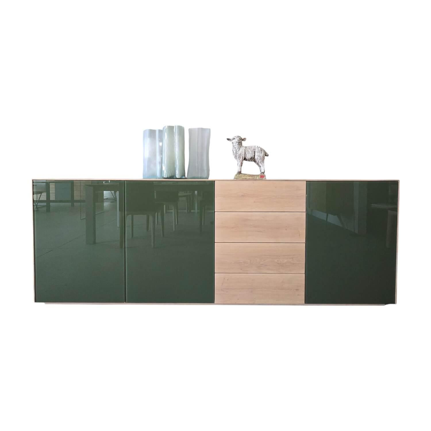 Scholtissek - Anrichte Sideboard Farn Korpus Knorrige Eiche Puro Geölt Front Glas 6003 Olivgrün Grün Glänzend - 1