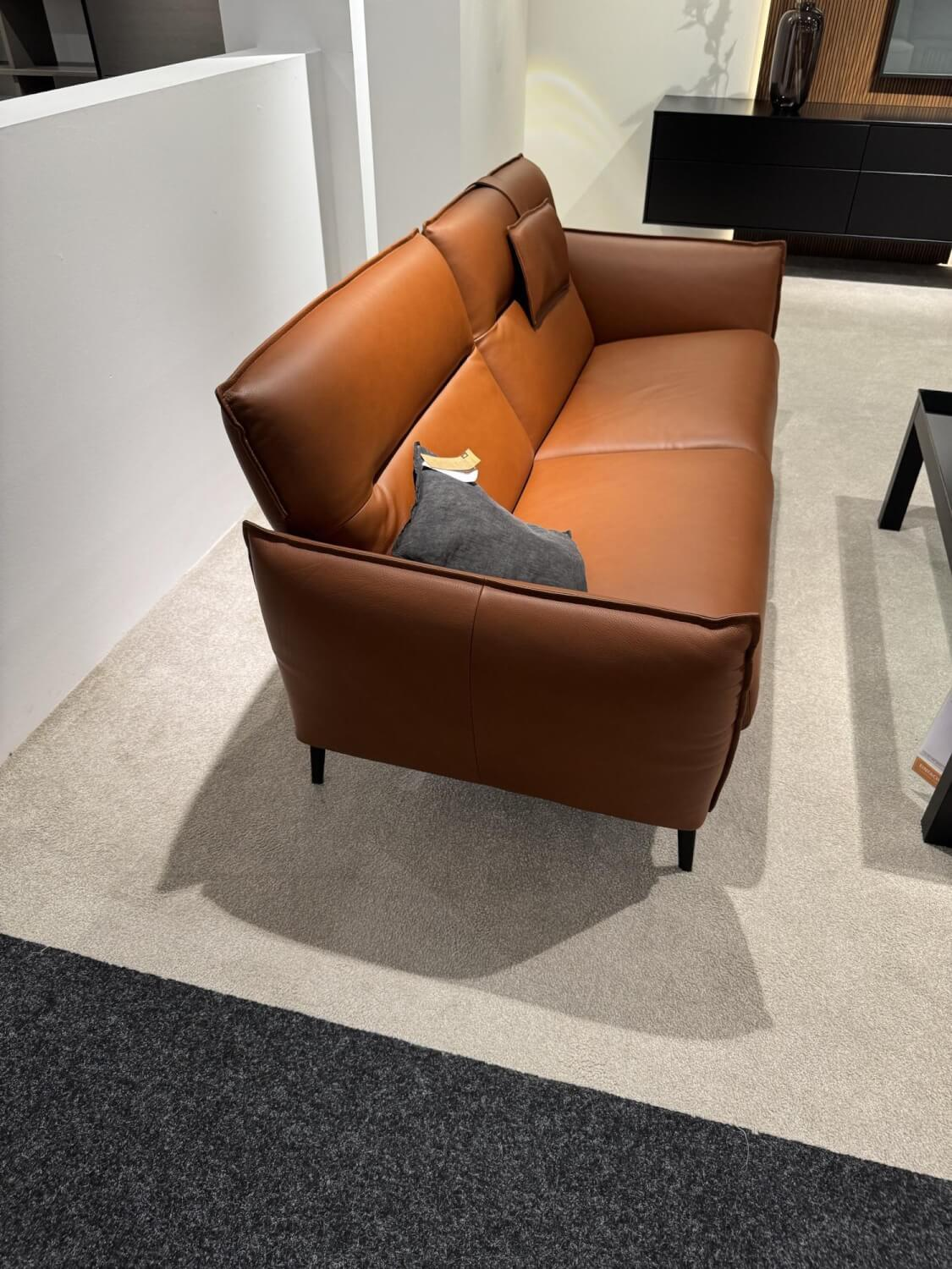 Erpo - Sofa Ancona ER667 25 Leder K 250 850 Tabac Braun Füße Metall Matt Schwarz Inklusive Nackenkissen - 6