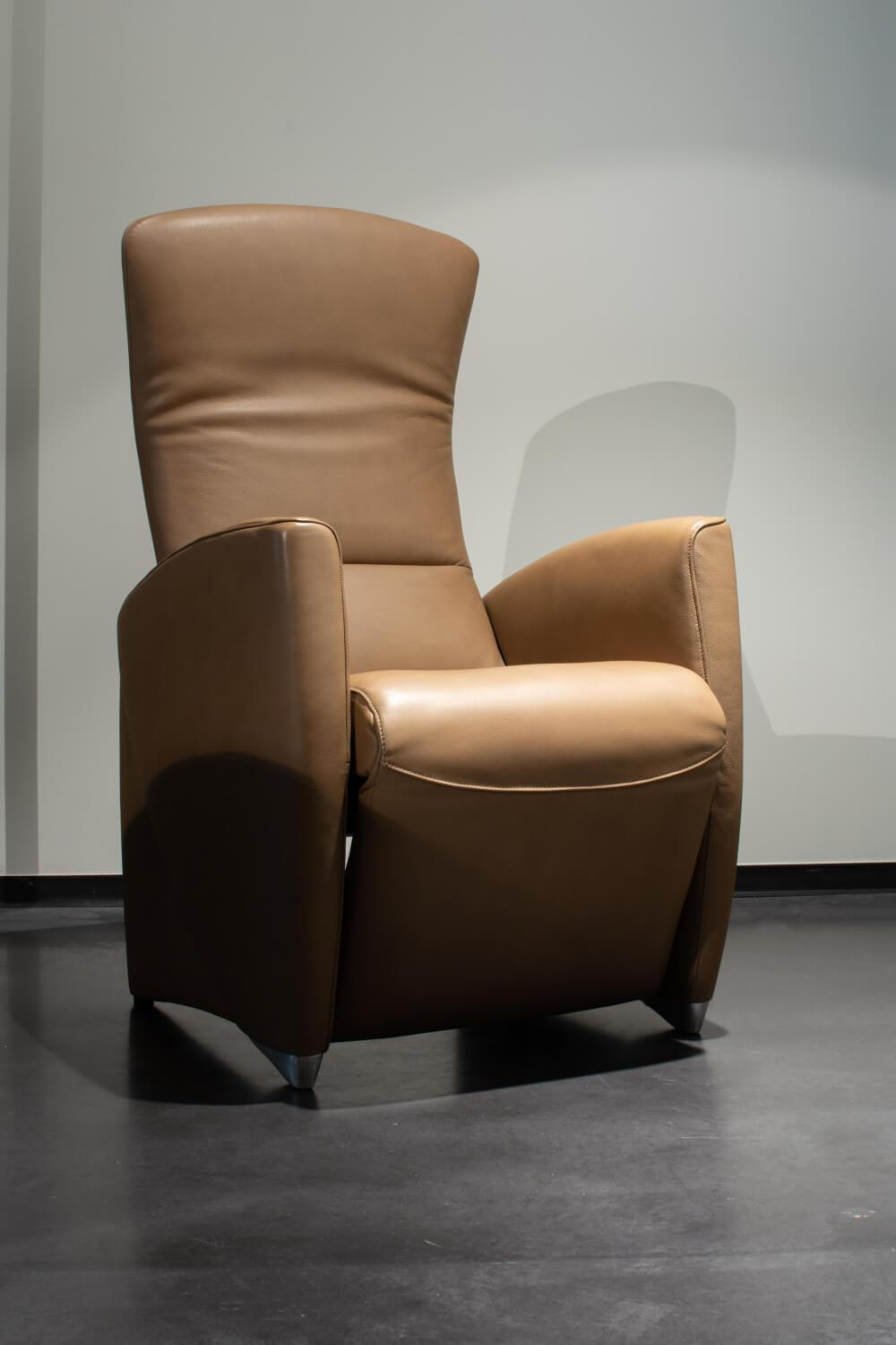 Jori - Relaxsessel Vinci Bezug Leder Select Rust Dekorative Beine Buche Schwarz - 7