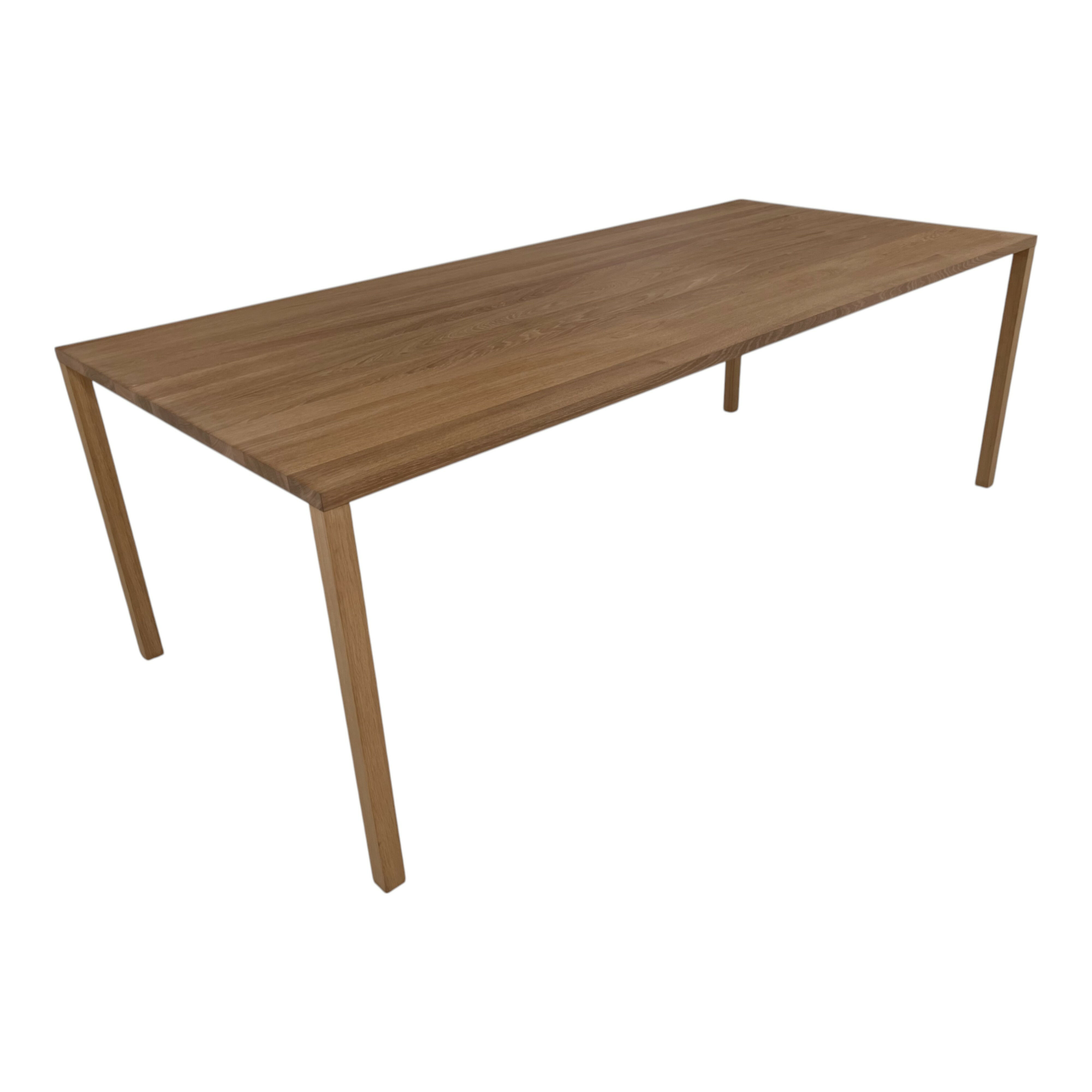 More - Esstisch Slic Massivholzplatte Eiche Oberfläche Geölt Beine Aluminium Furniert - 1