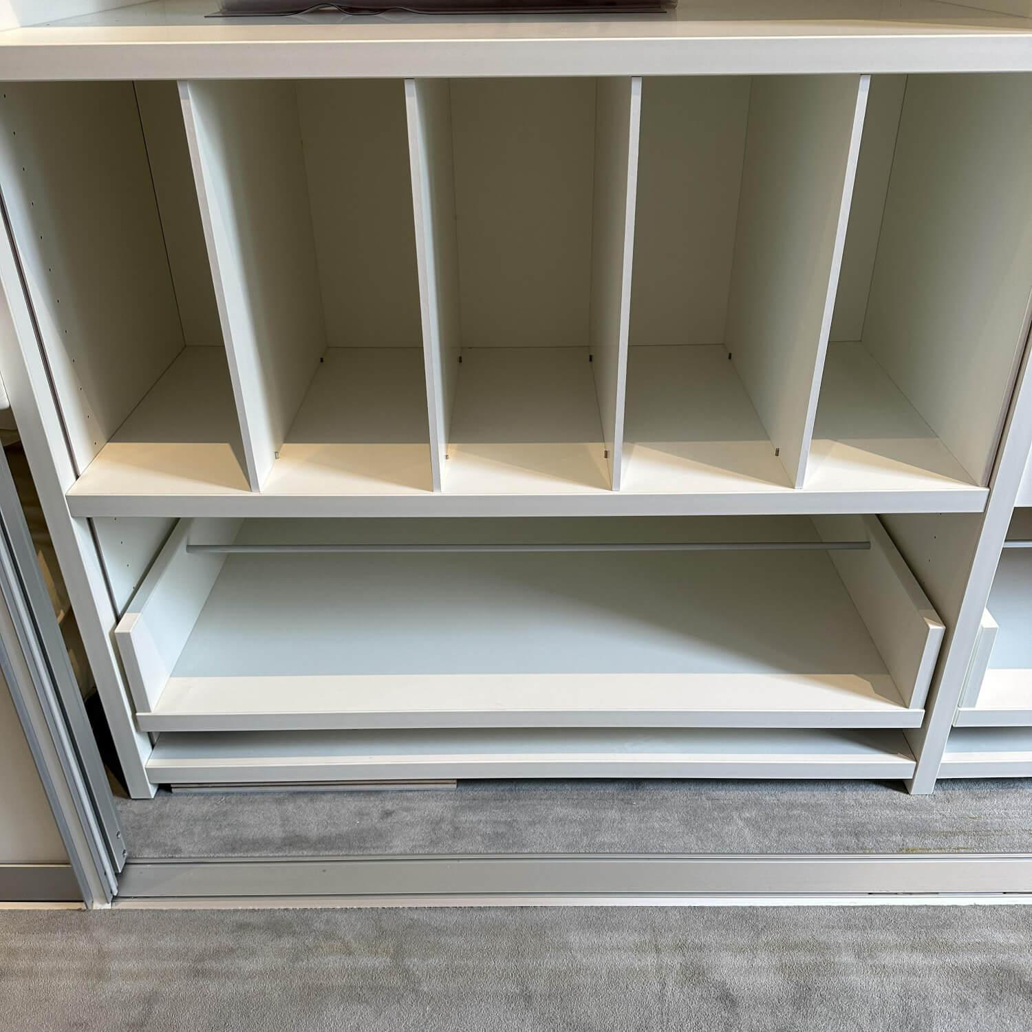 Trüggelmann - Kleiderschrank Sinus Korpus ABS Weiß Schienen Silberfarbig E6/EV1 Eloxiert Mit Beleuchtung - 11