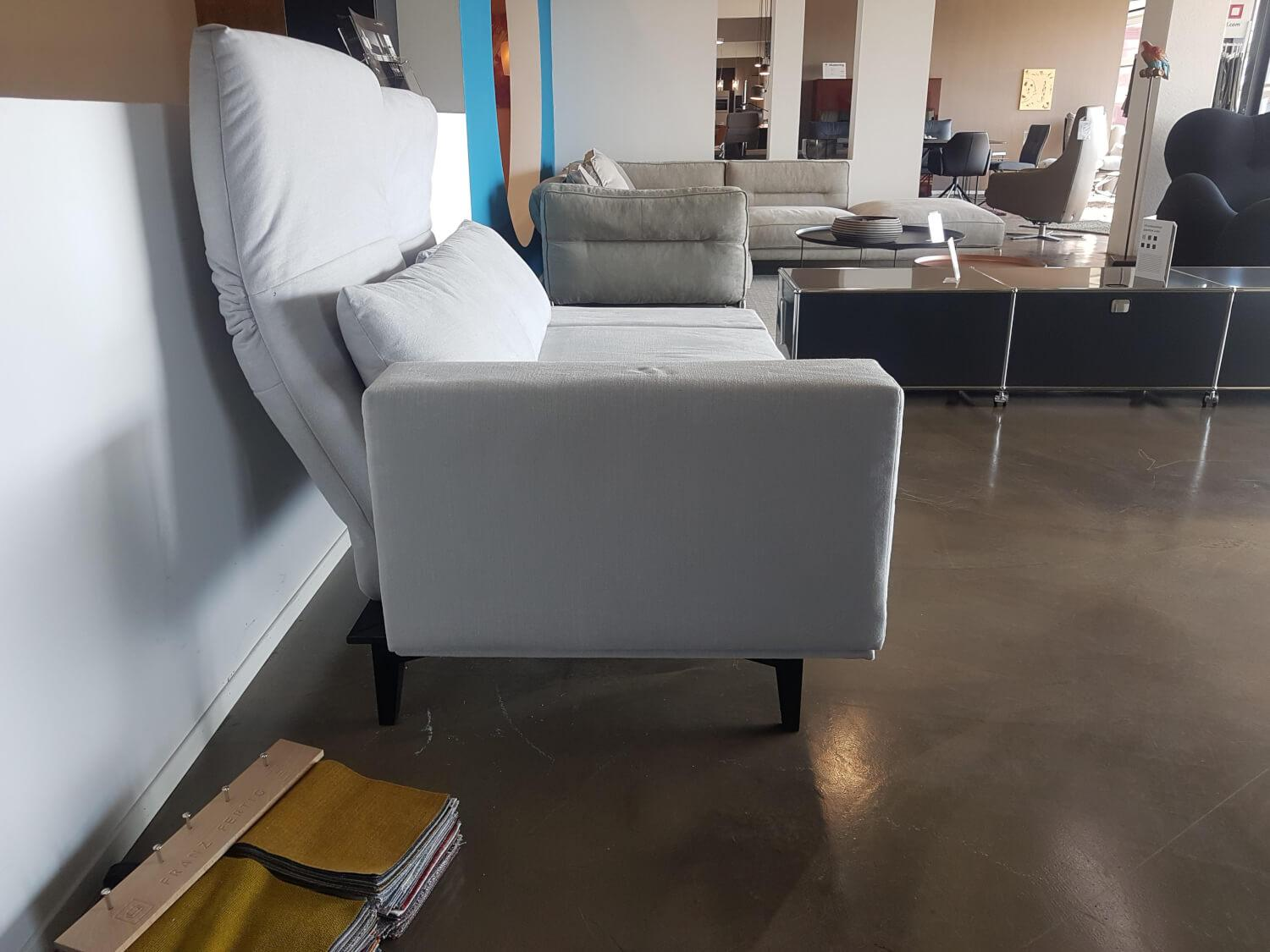 Franz Fertig - Sofa Jill Stoff E Cape 60 Lightgrey Grau mit Verstellfunktion - 15